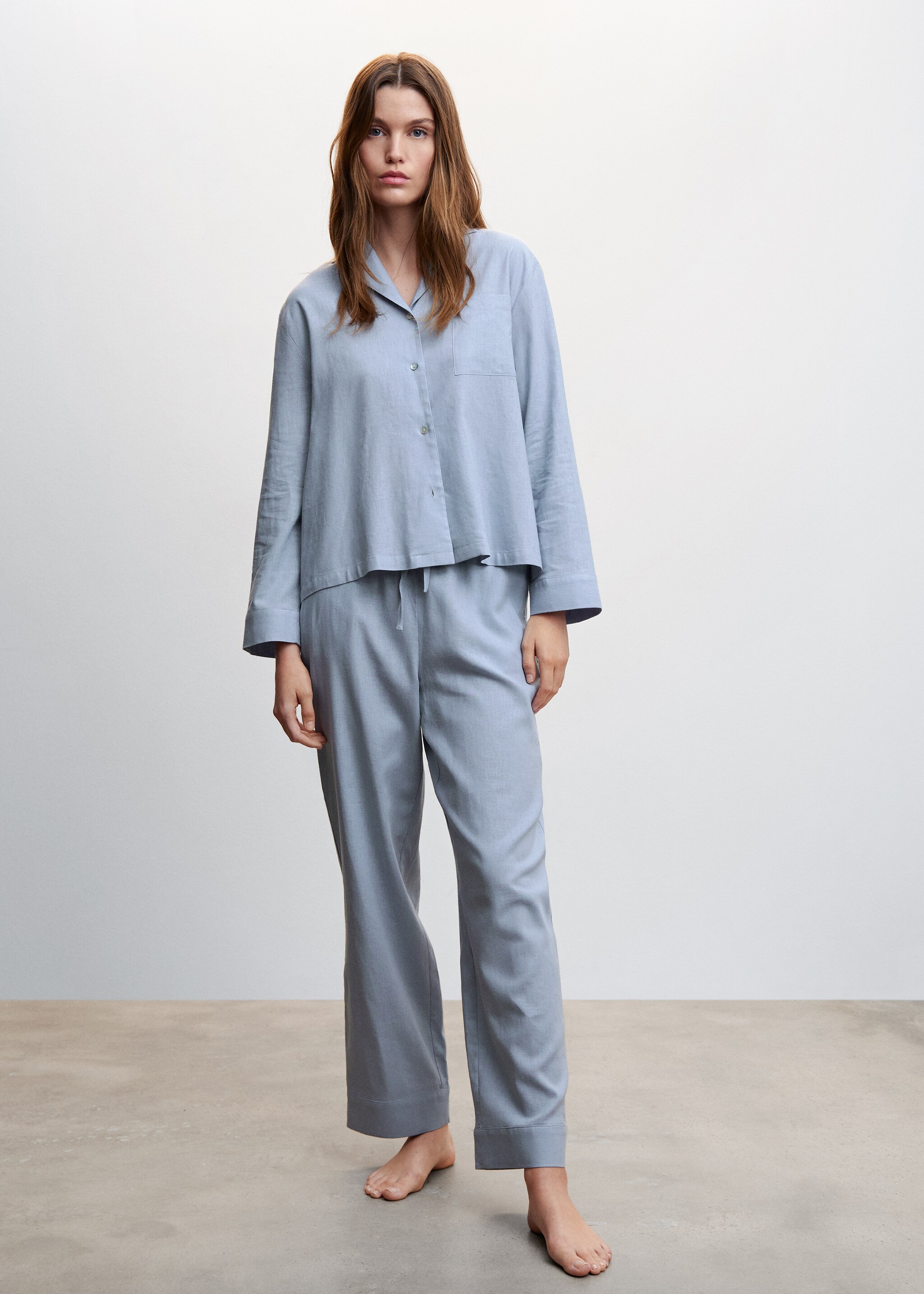 Camisa pijama lino - Plano general
