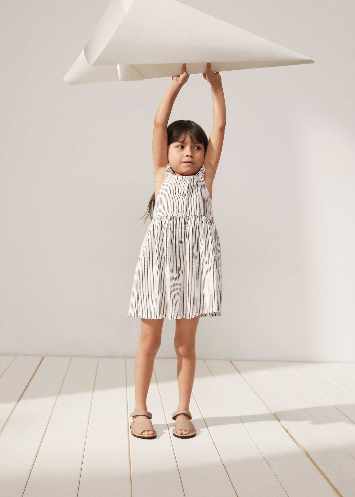 Striped ruffle dress - General plane