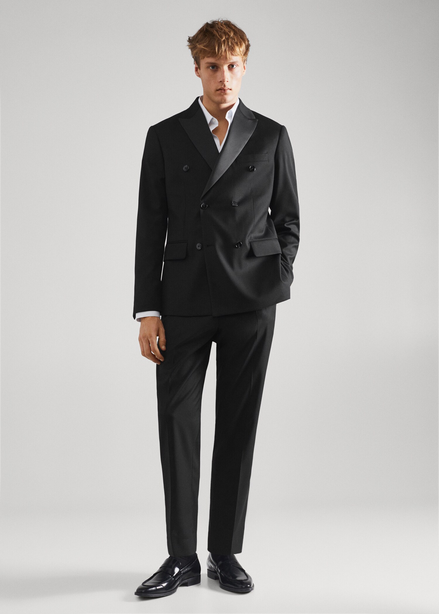 Americana traje solapas satinadas - Plano general