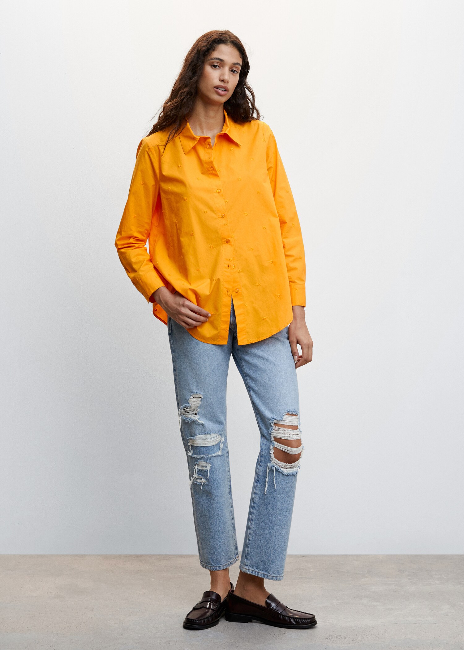Embroidered flowers shirt - General plane
