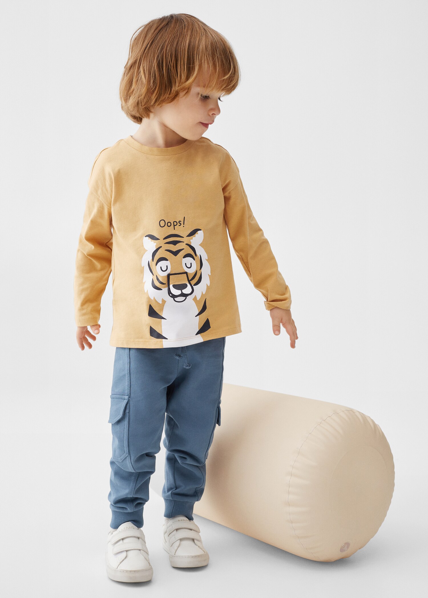 Animated long sleeve t-shirt - General plane