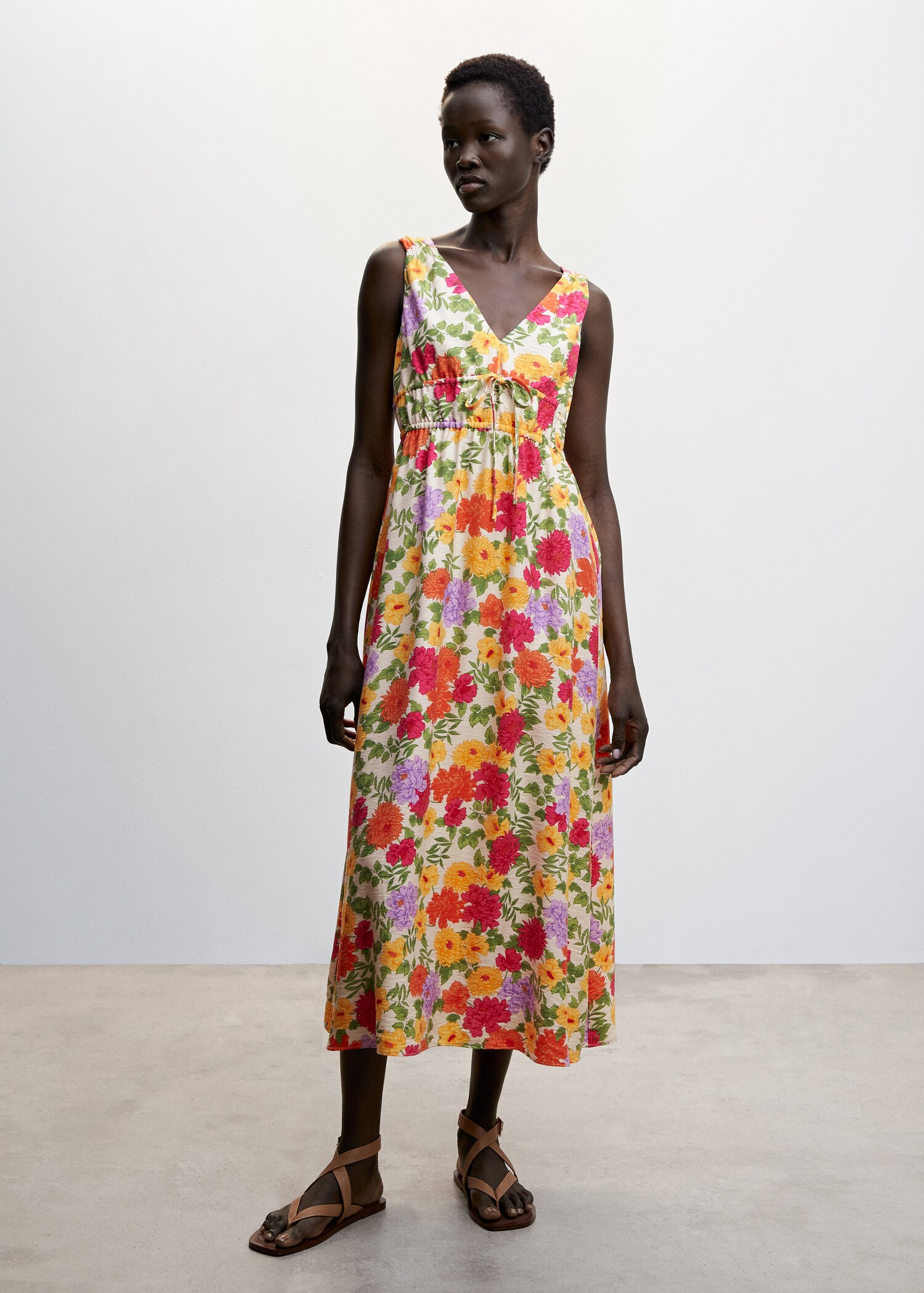 Vestido estampado midi - Plano general
