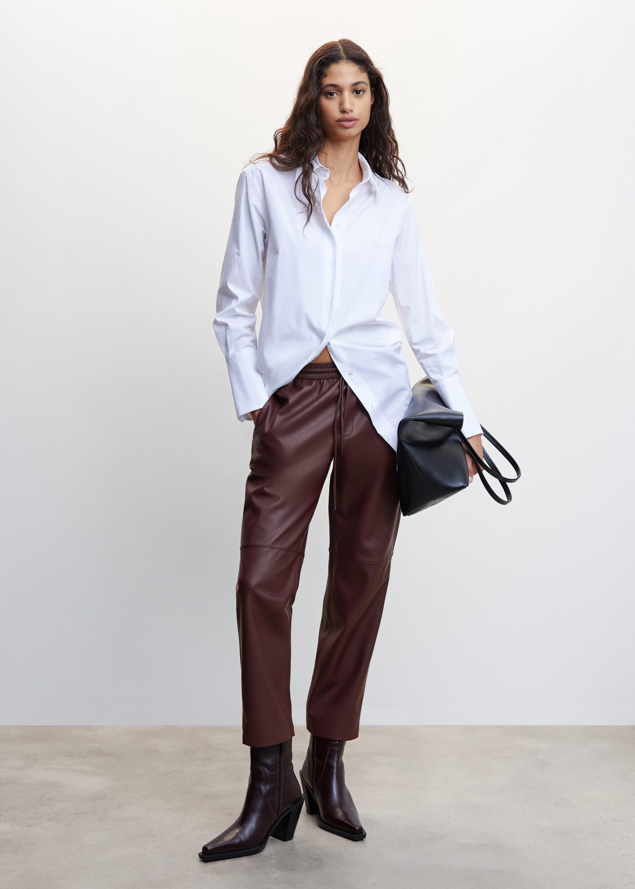 Leather-effect elastic waist trousers - General plane