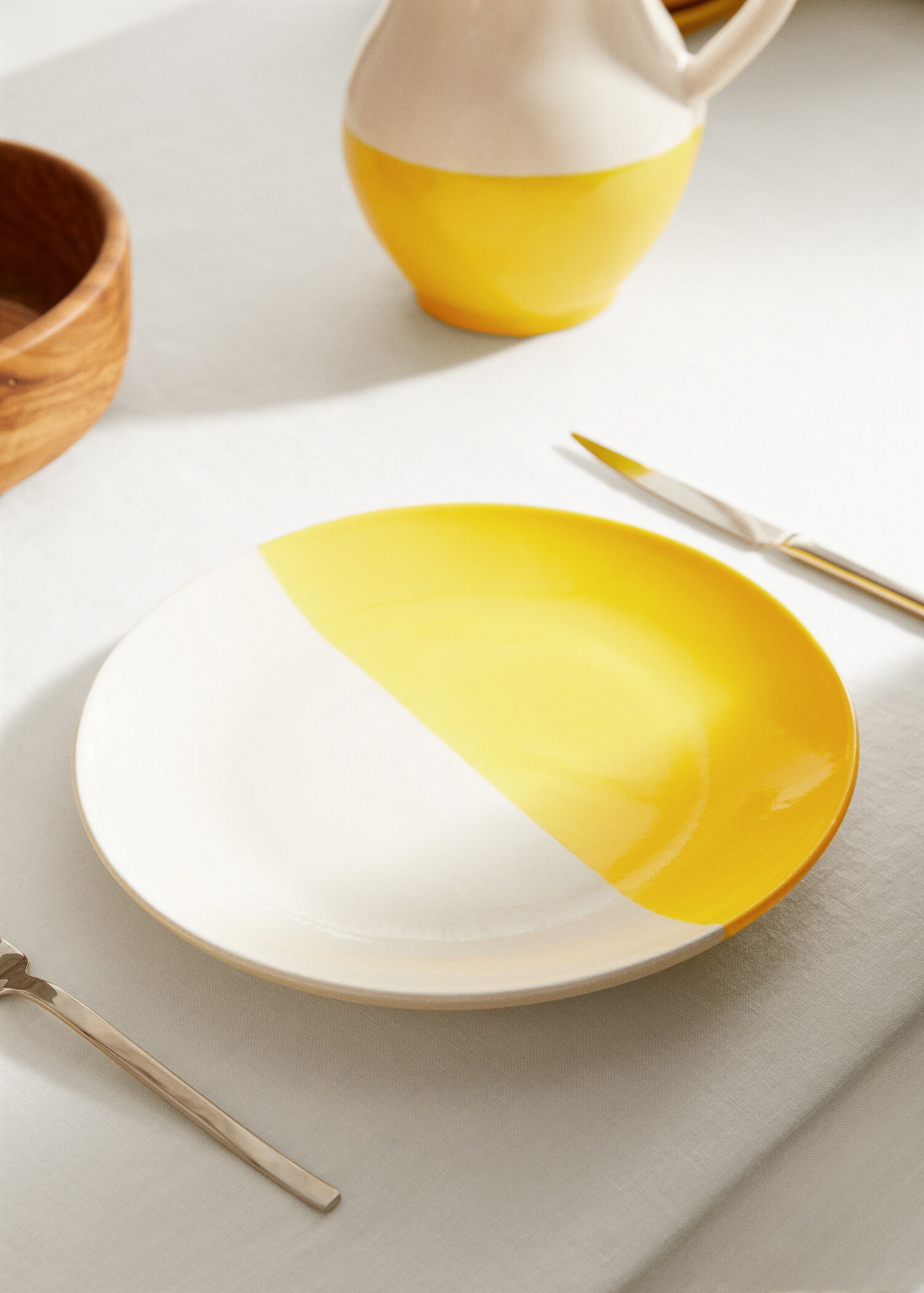 Two-tone dinner plate - General plane