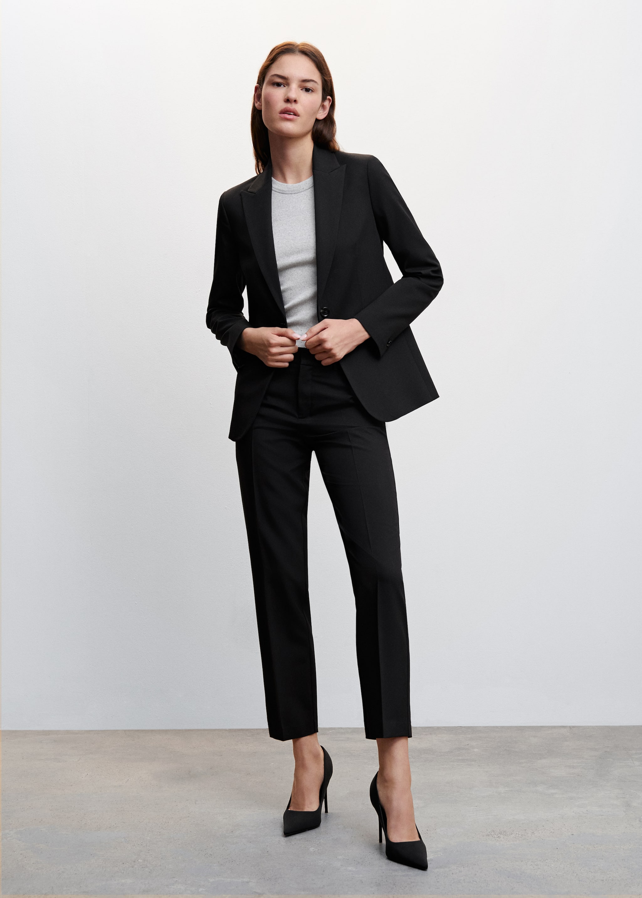 Fitted suit jacket - General plane