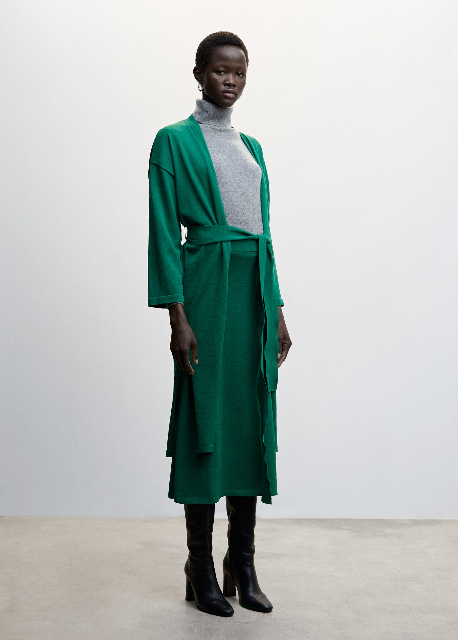 Ribbed midi skirt - General plane