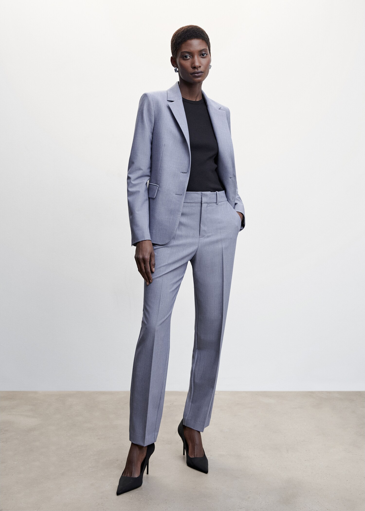 Pantalón recto traje - Plano general