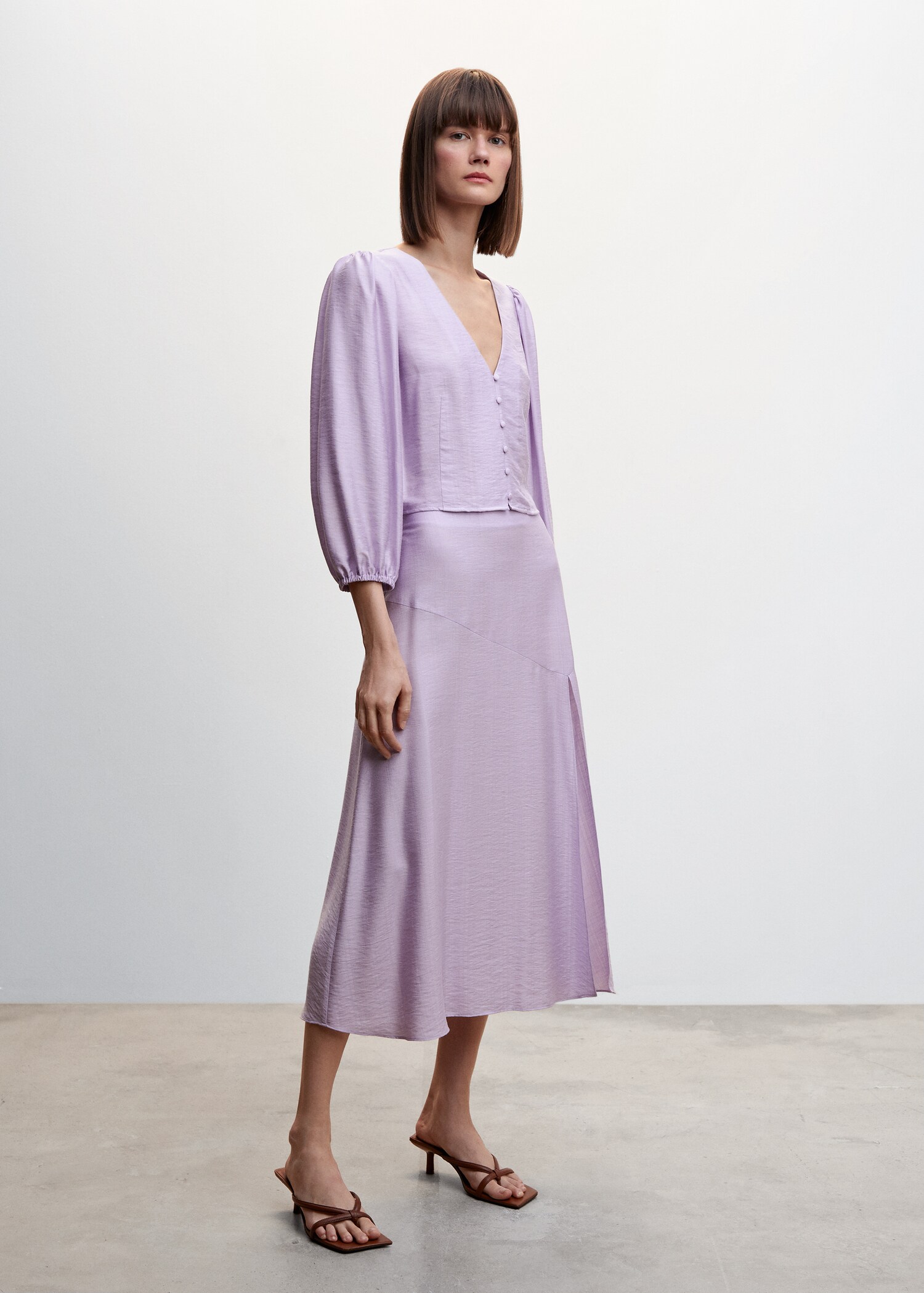 Puffed sleeves blouse - General plane