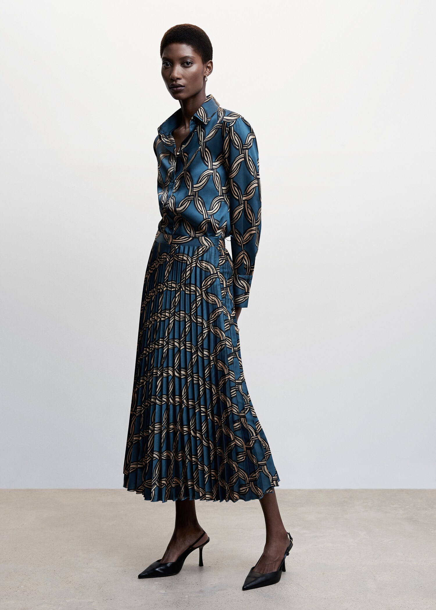 Plissérok met geometrische print - Overzichtstekening