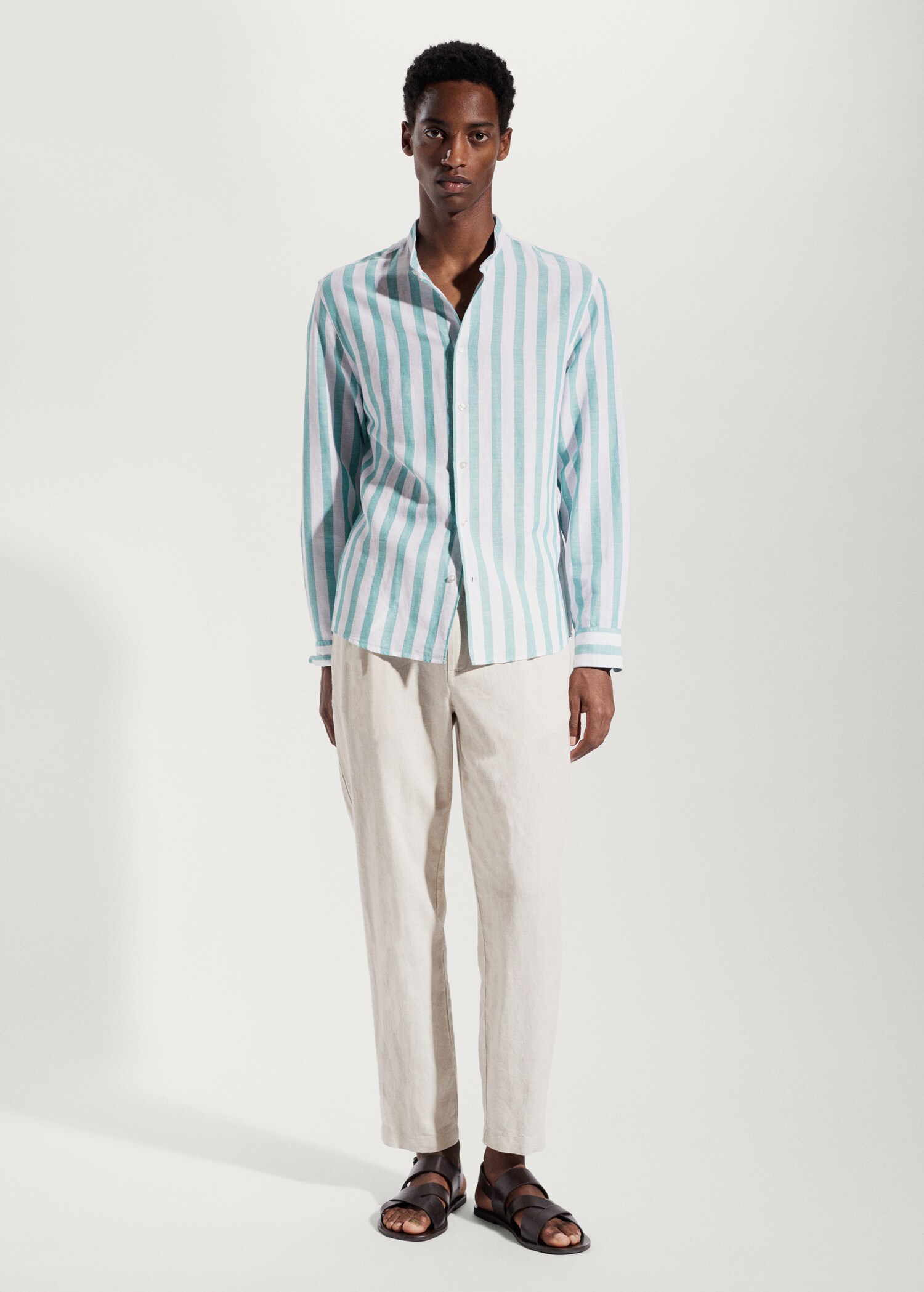 Camisa regular fit lino rayas  - Plano general