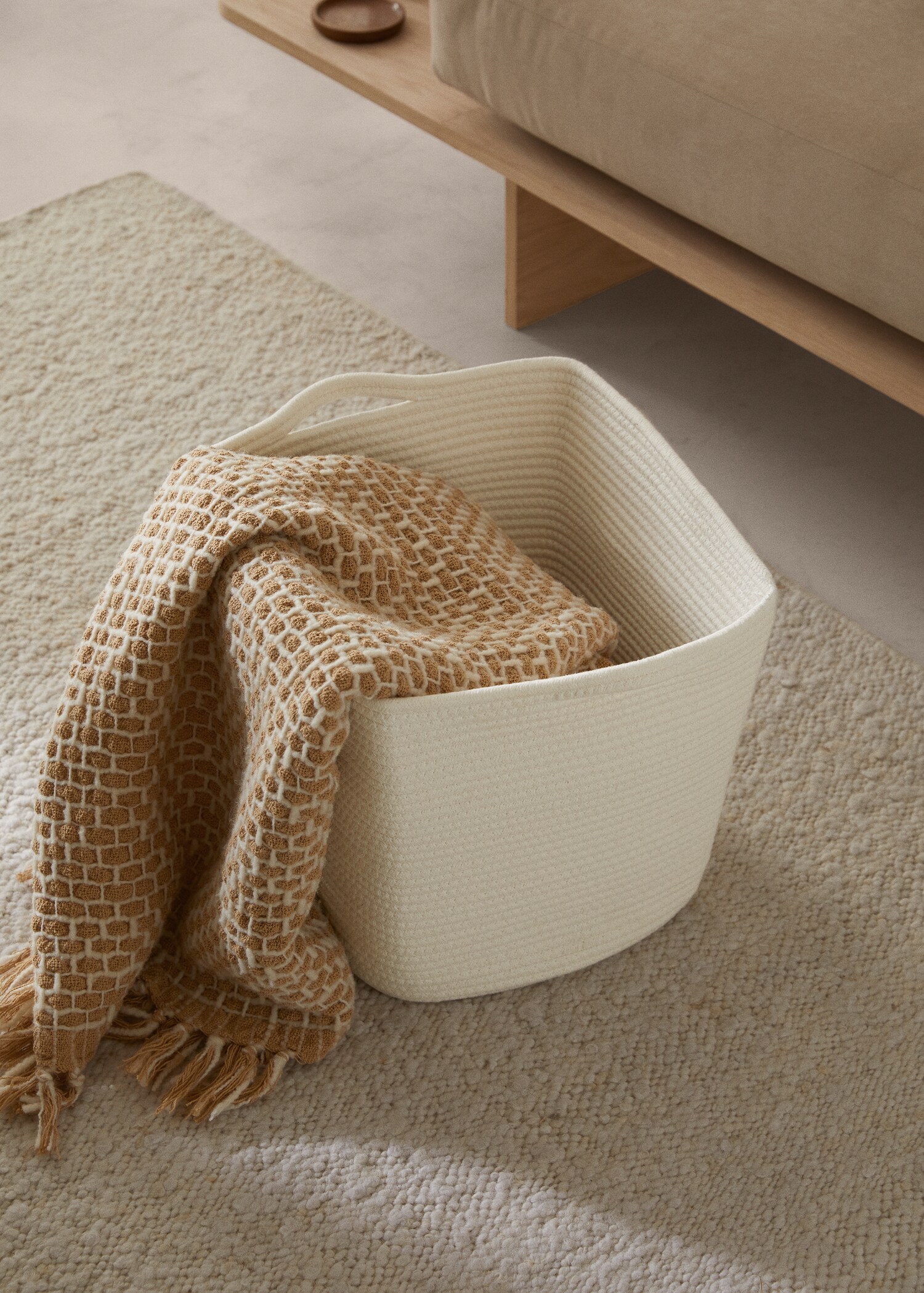 Cesta con asas 36x36x34cm - Plano general