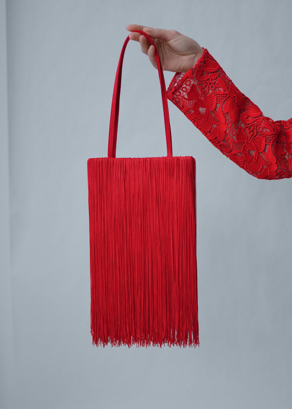 Satin fringed bag MANGO Syria