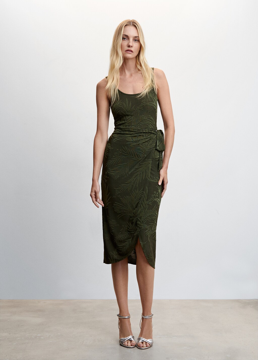 Keyneck Jacquard Dress – L'AUBE BLANC