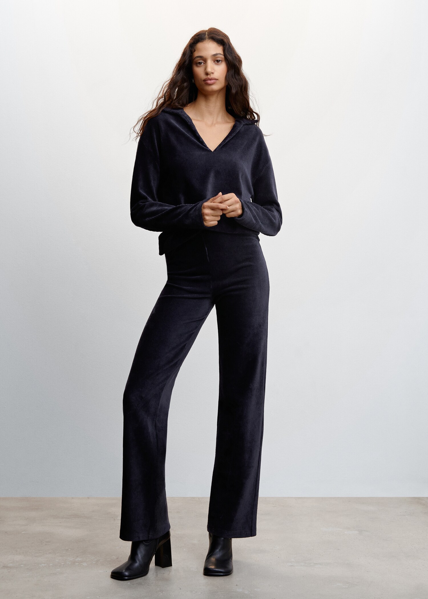 Pantaloni din catifea cord cu betelie elastică - Plan general