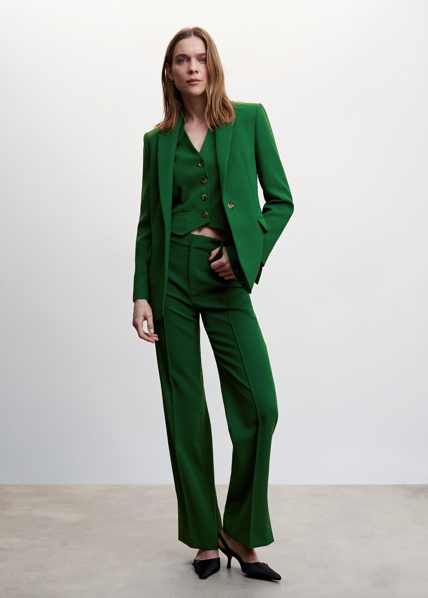 Veste costume bouton  - Plan général