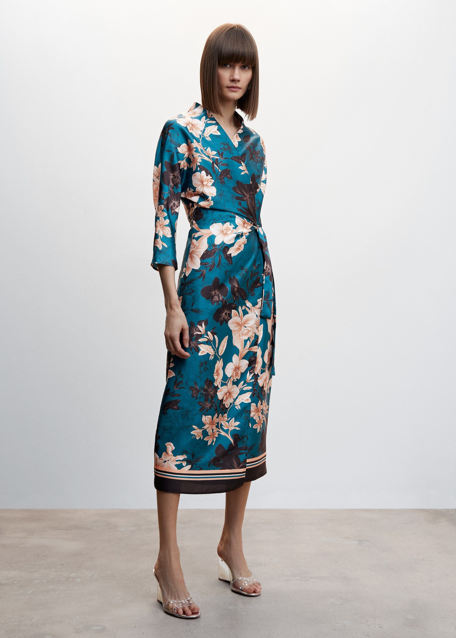 Floral print kimono dress - General plane
