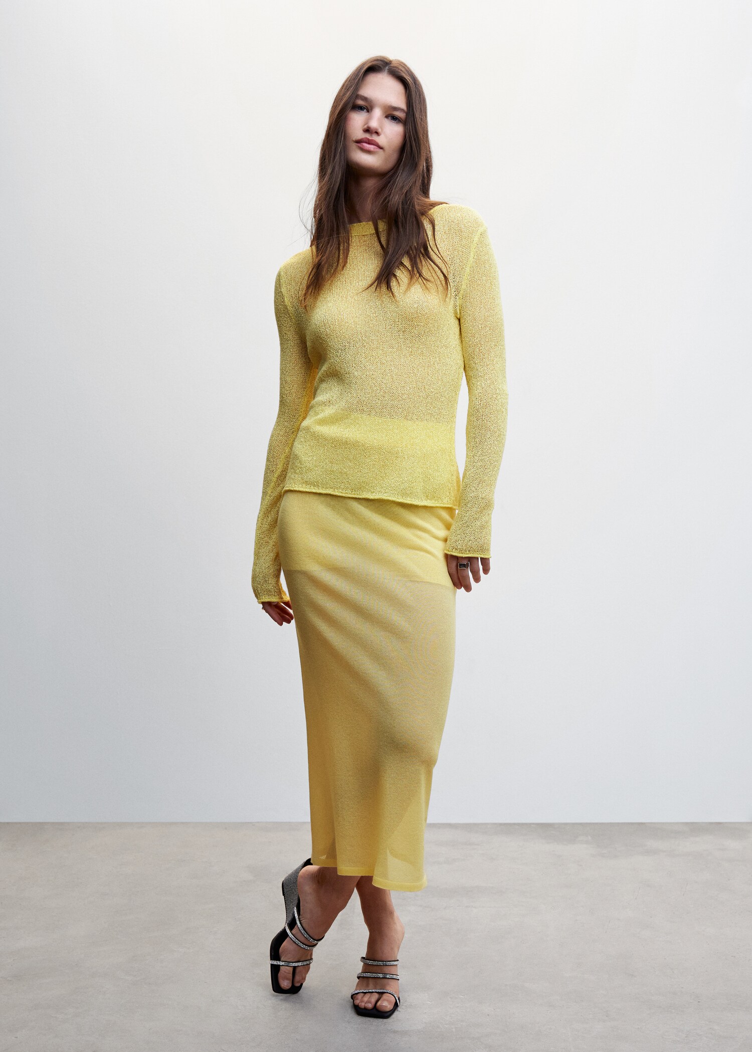 Semi-transparent knitted skirt - General plane