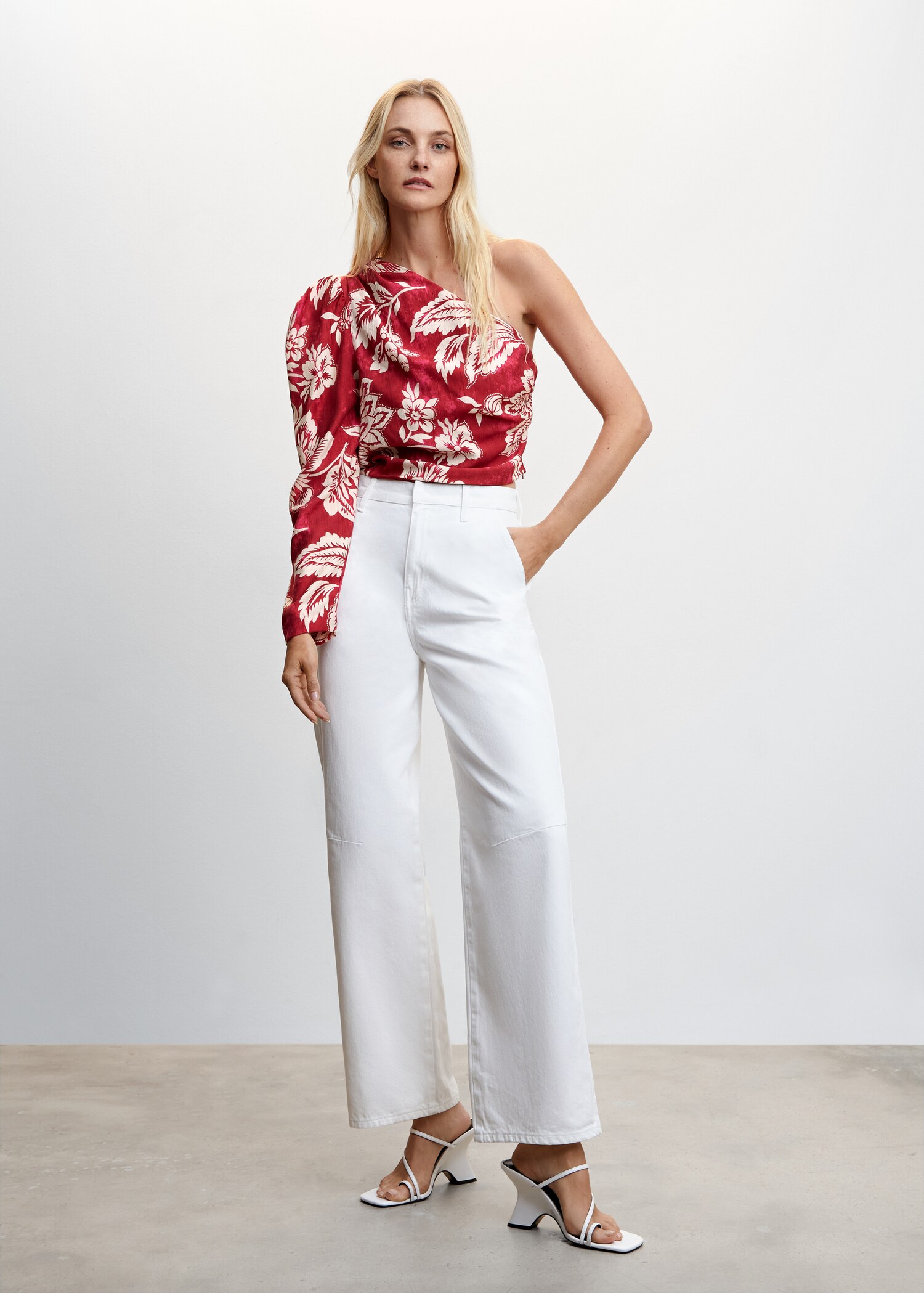 Blusa asimétrica estampada - Plano general