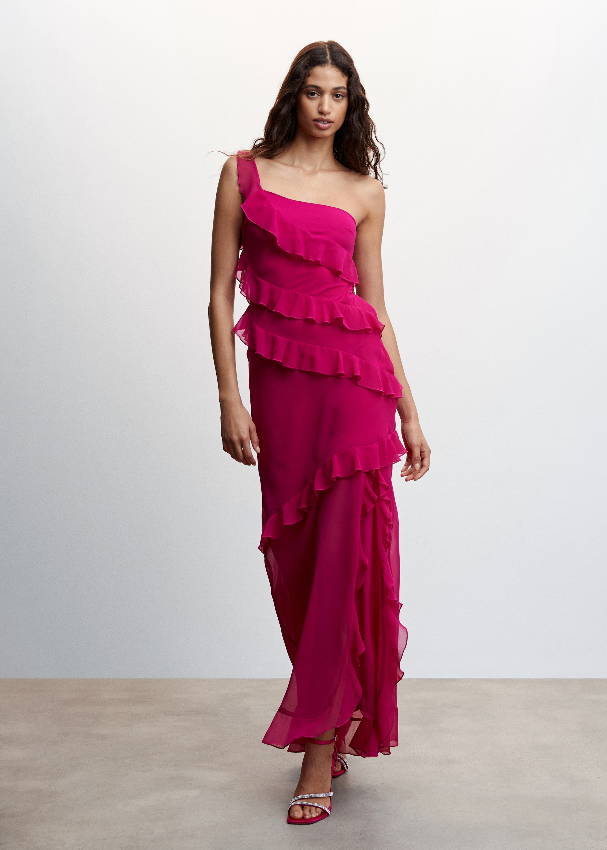 Asymmetric ruffled dress - General plane