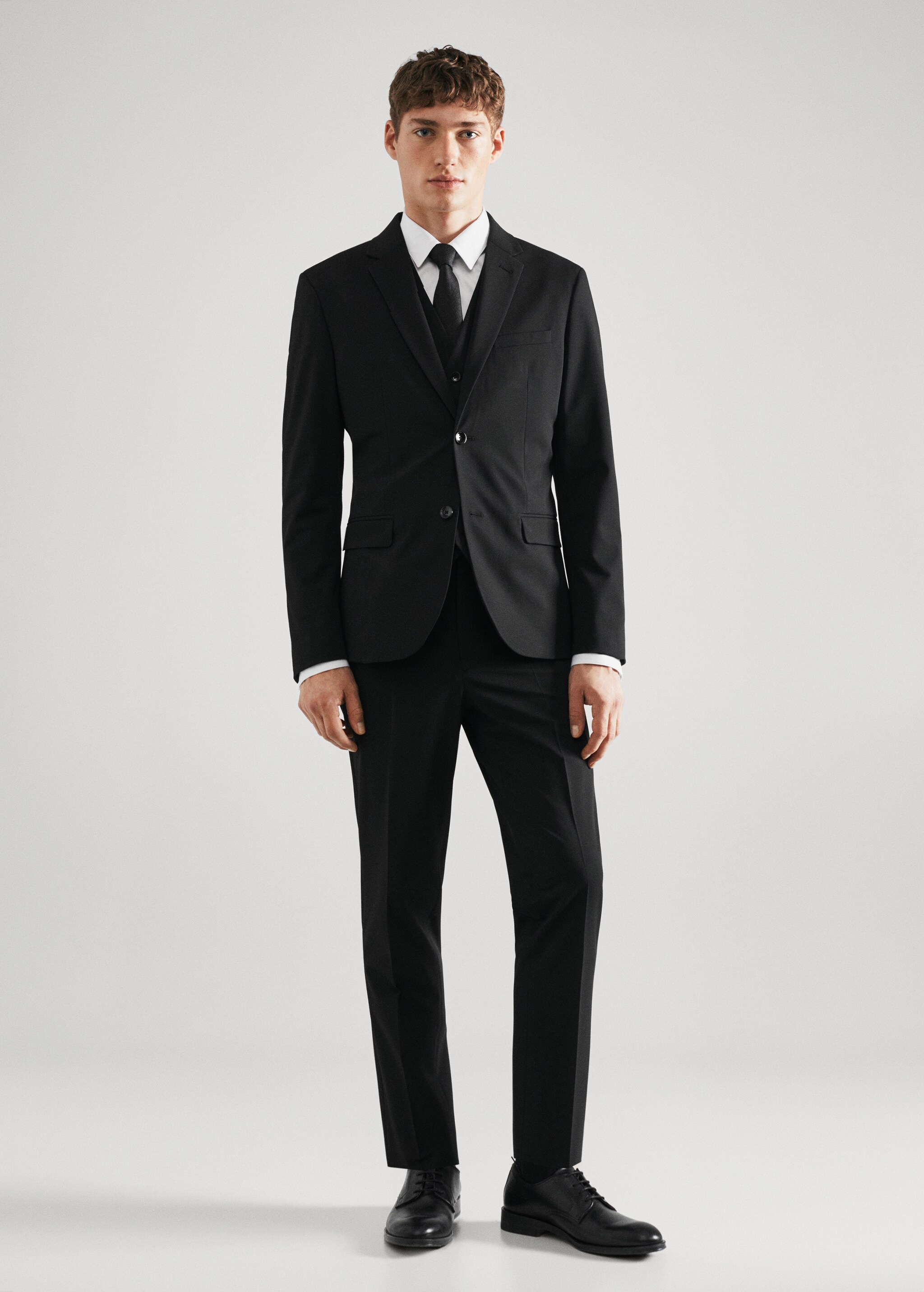 Super slim-fit suit waistcoat - General plane