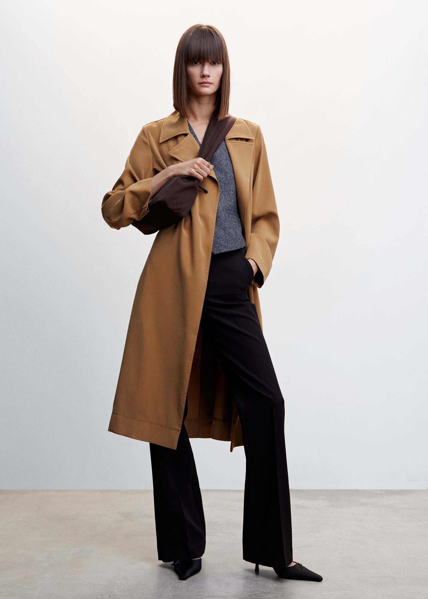 Flowy lapel trench - Plan general