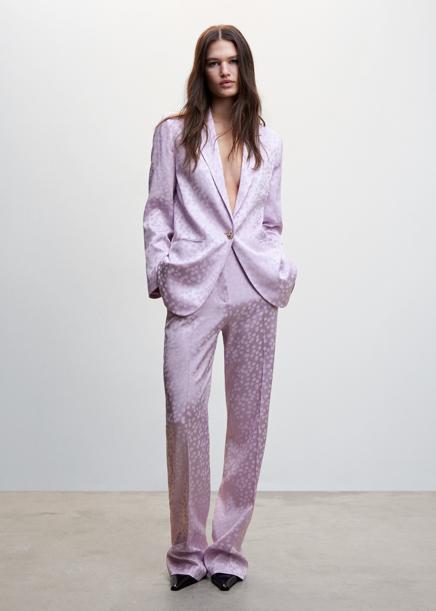 Taupe satin blazer - General plane