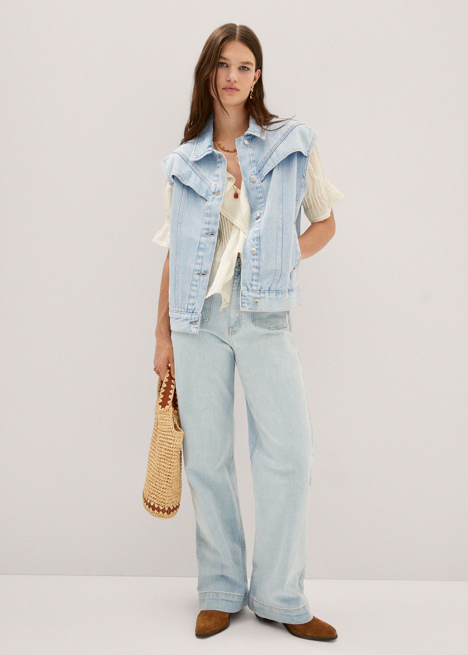 Denim vest with seams - General plane