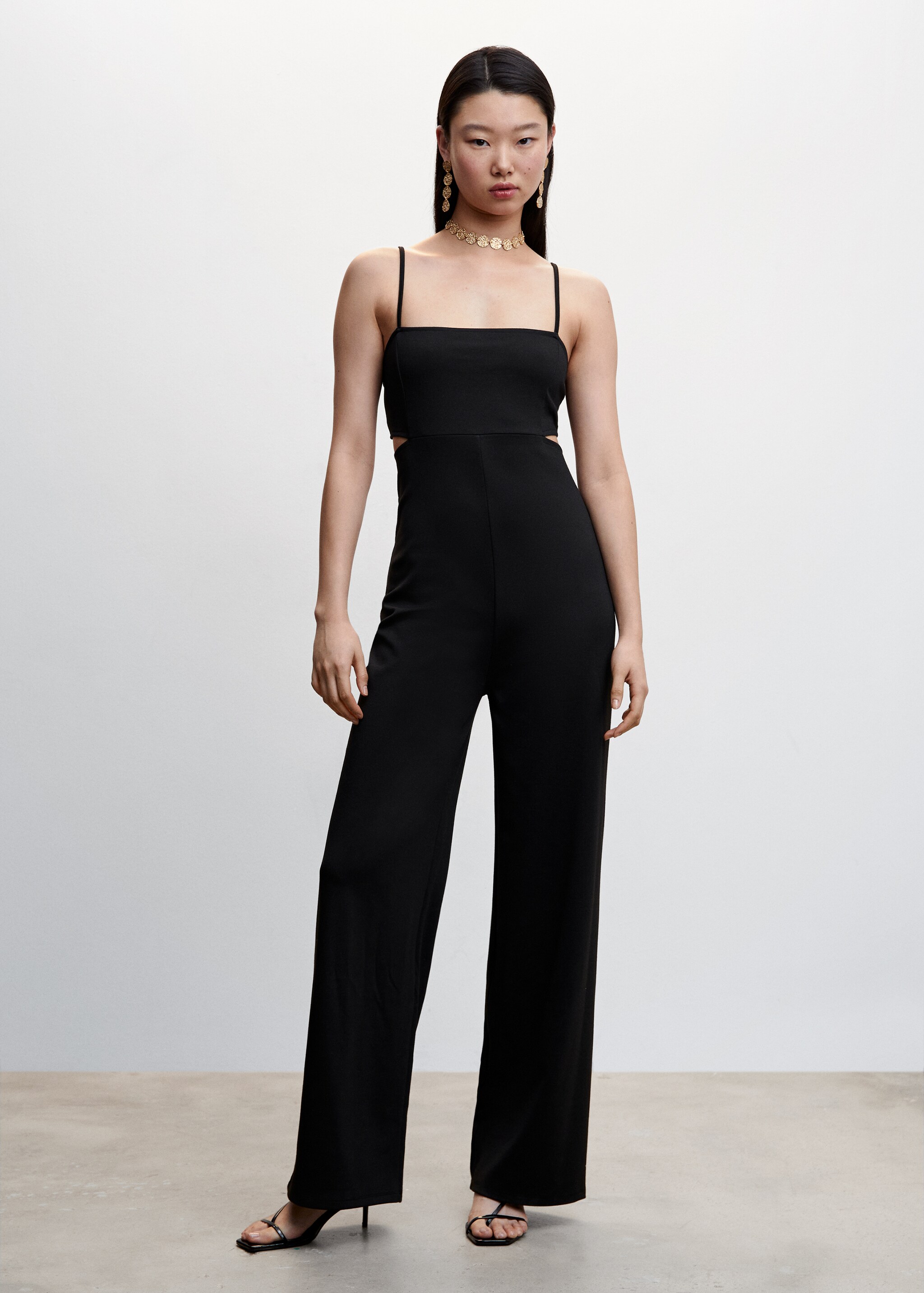 Long jumpsuit with cut-out - General plane