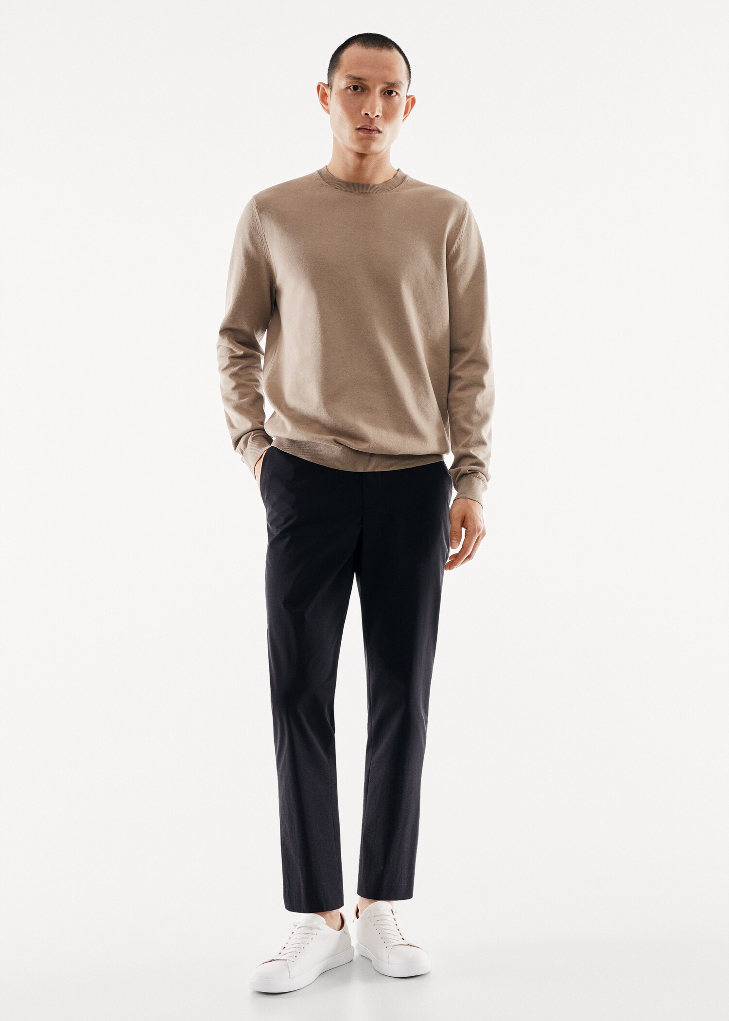 Fine-knit cotton sweater - General plane