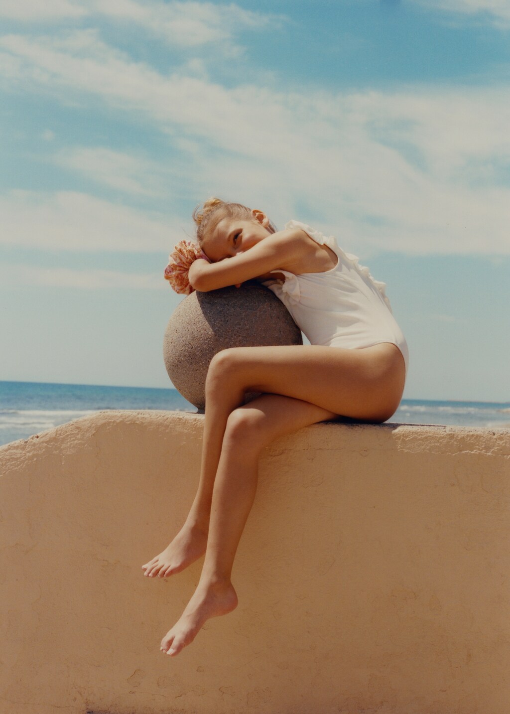 Texture ruffle swimsuit