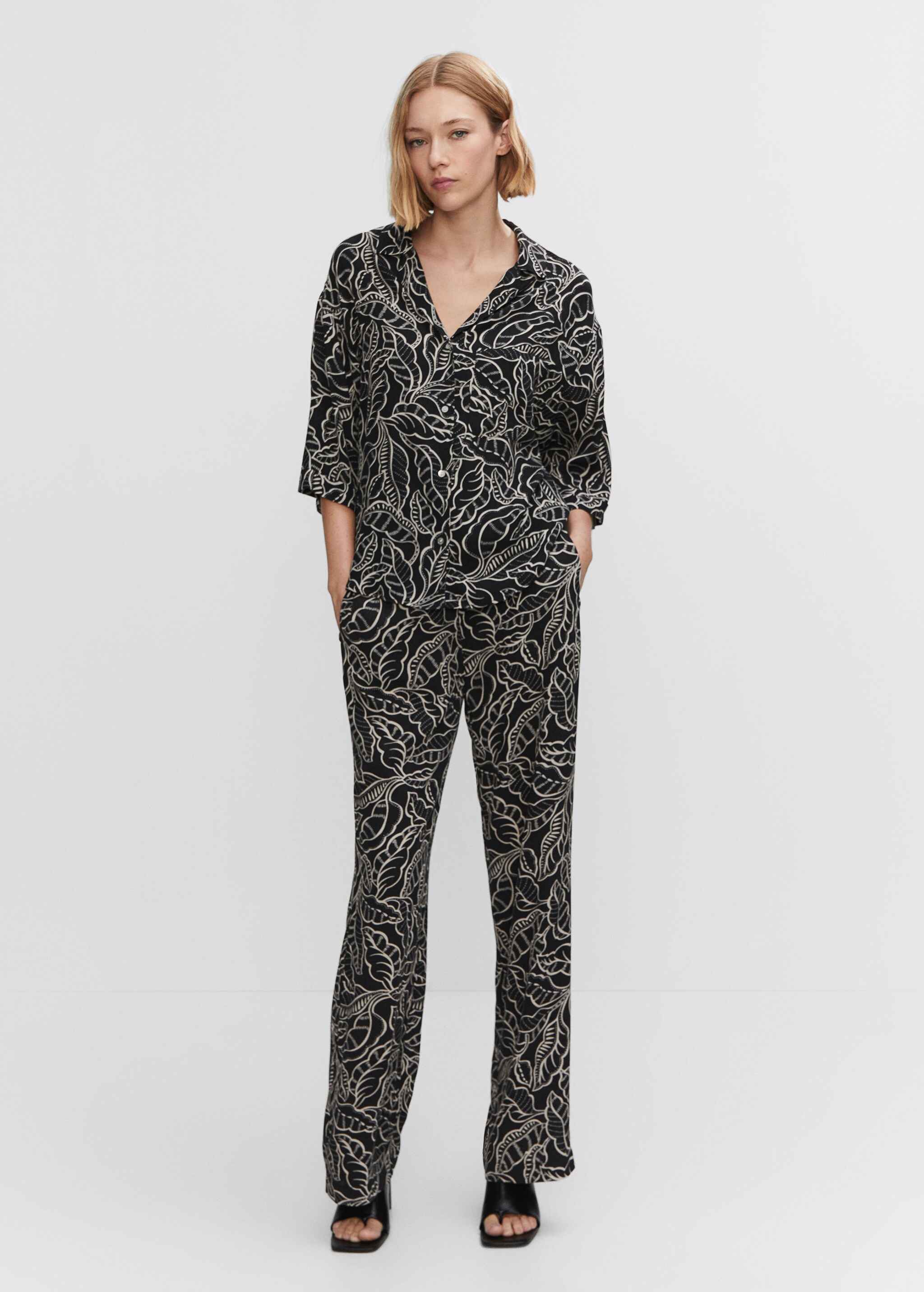 Floral palazzo trousers - General plane