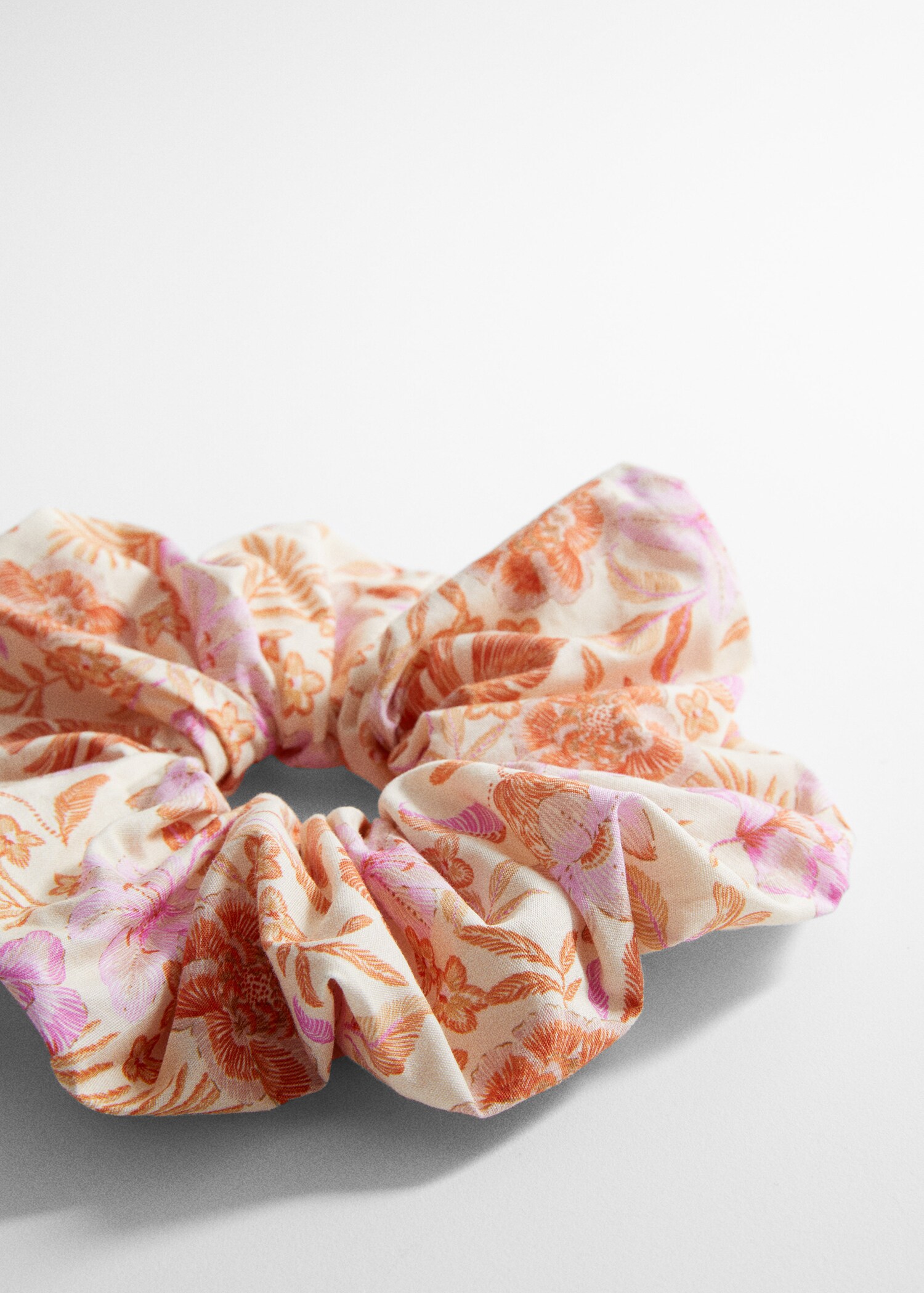 Flower scrunchie - Medium plane