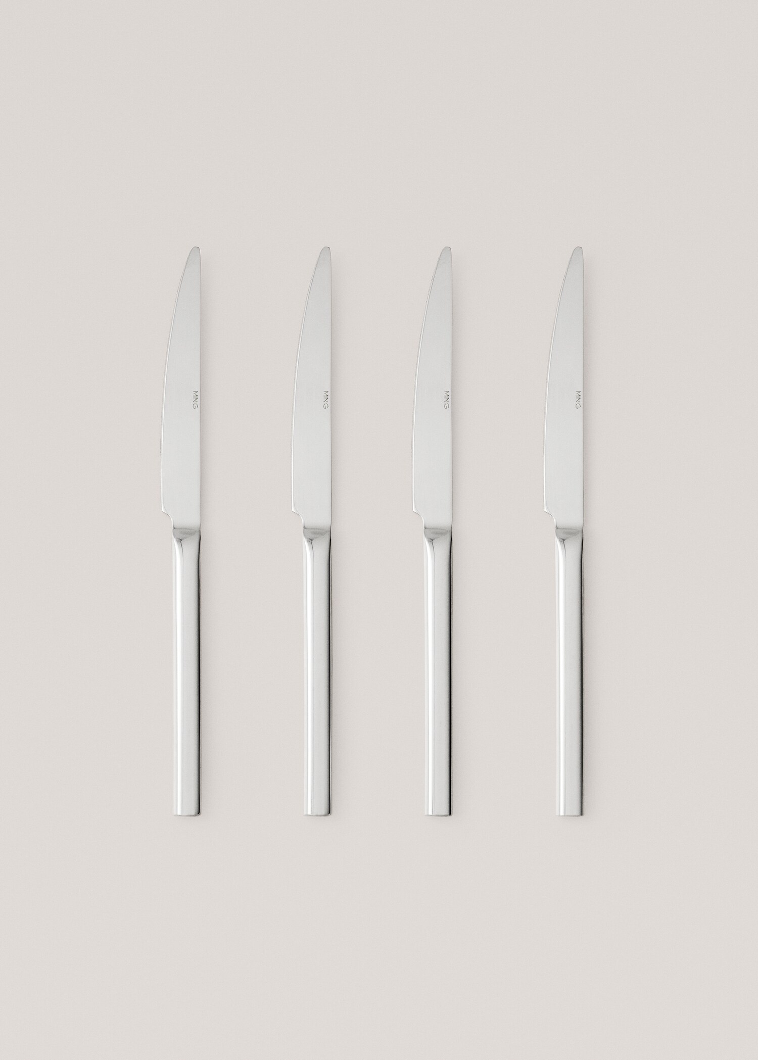 4er-Pack Messer aus 100 % Stahl - Artikel ohne Model