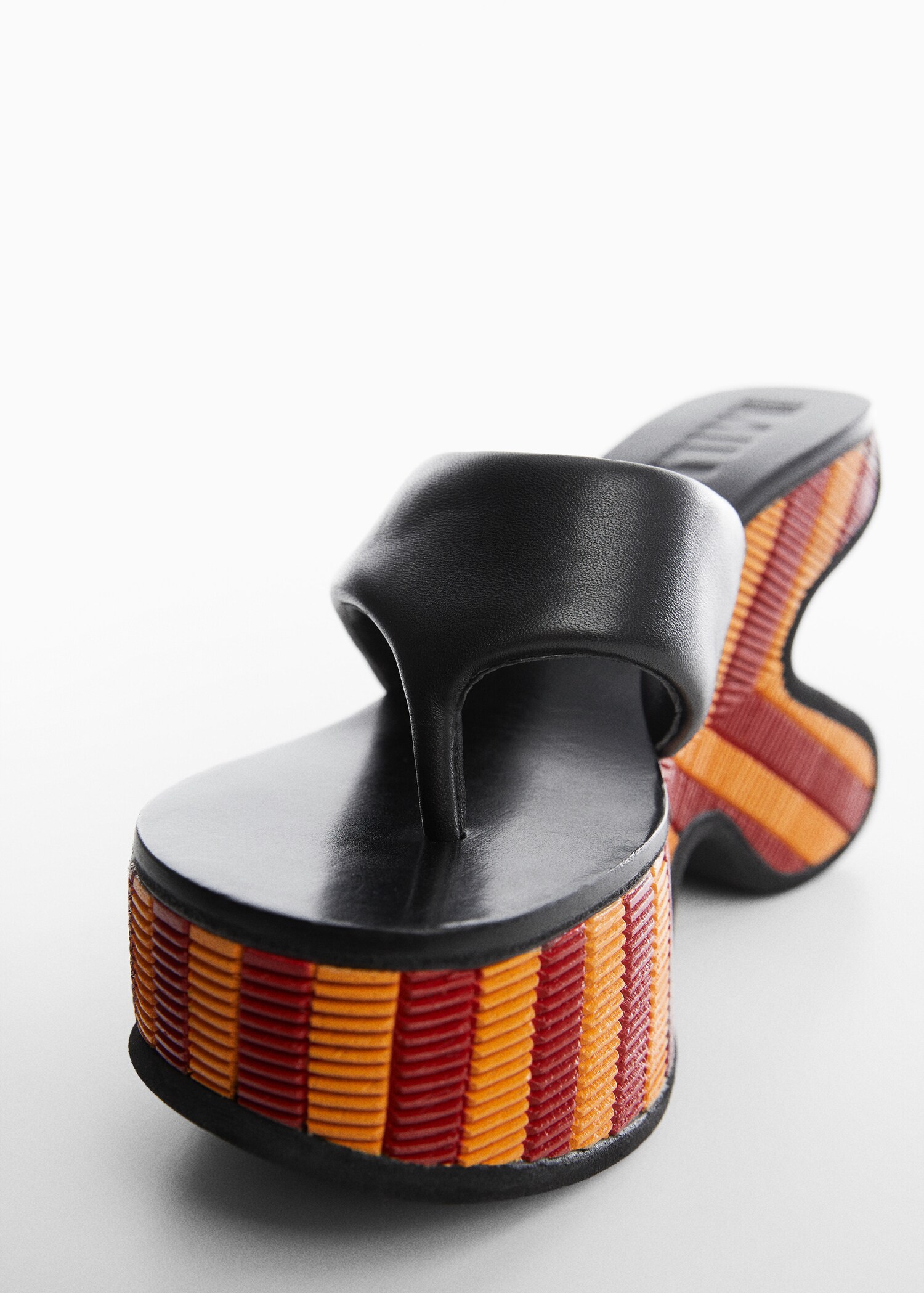 Irregular leather platform sandals - Details of the article 3