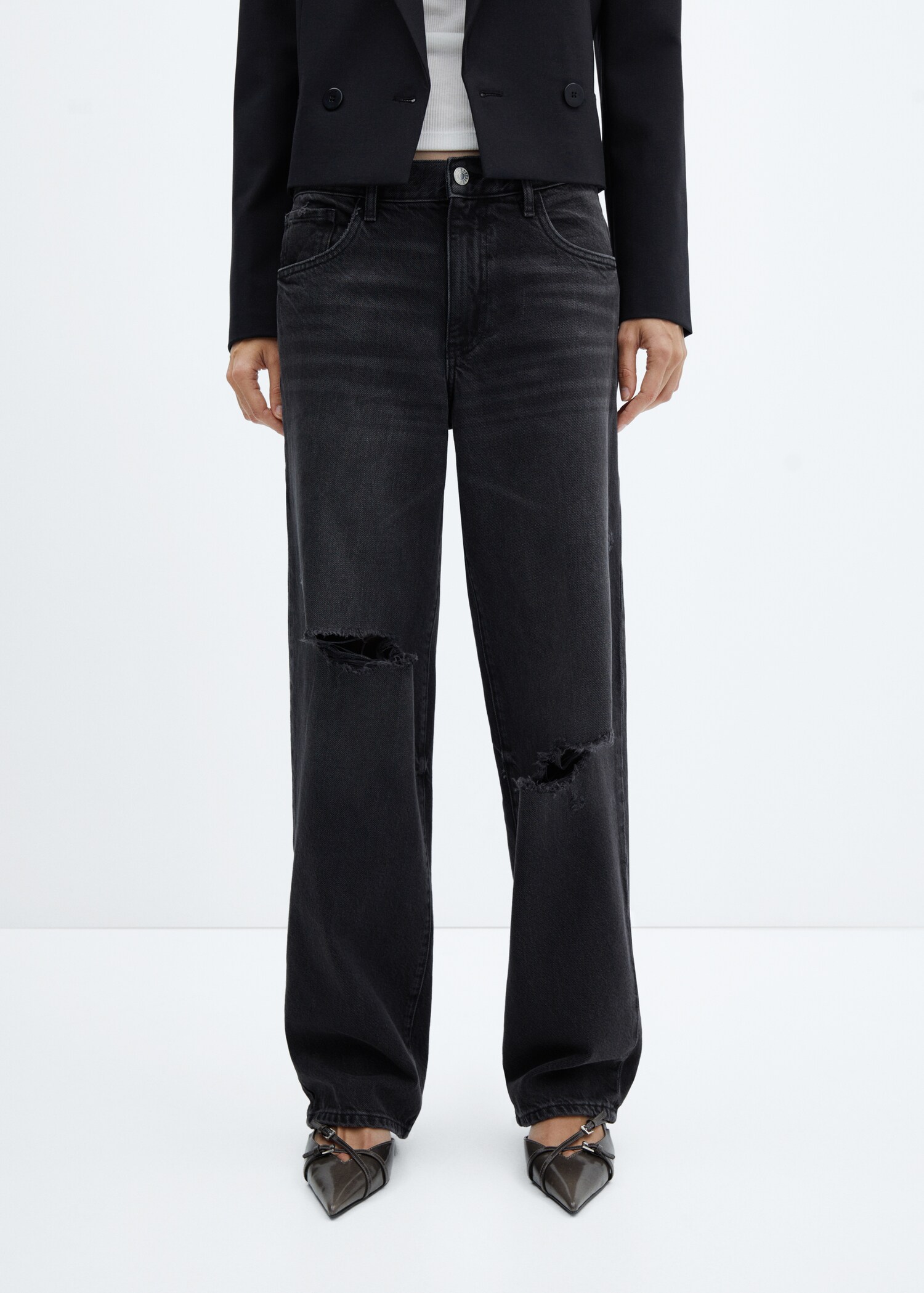 Jeans wideleg rotos decorativos - Plano medio