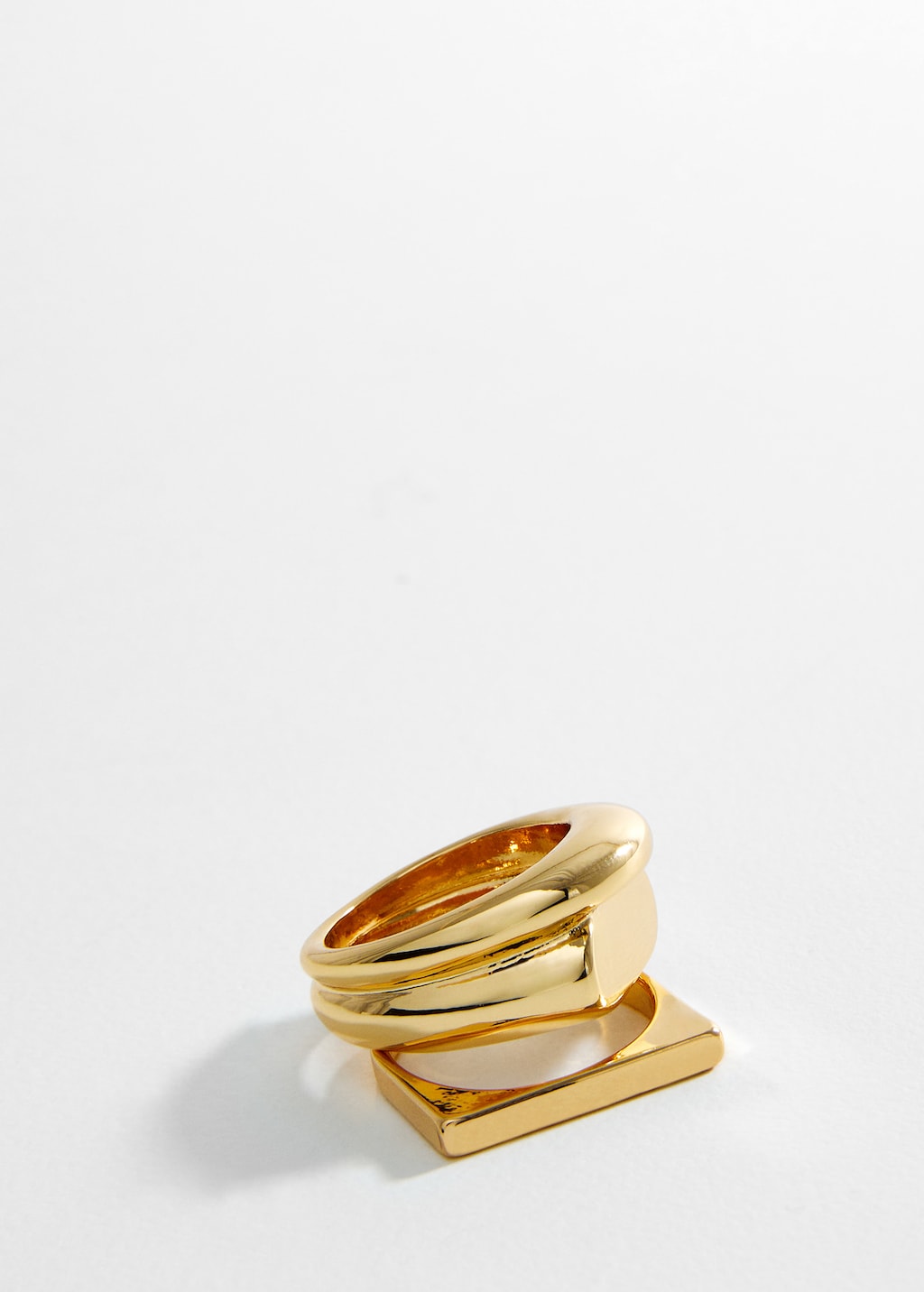Mango signet ring deals