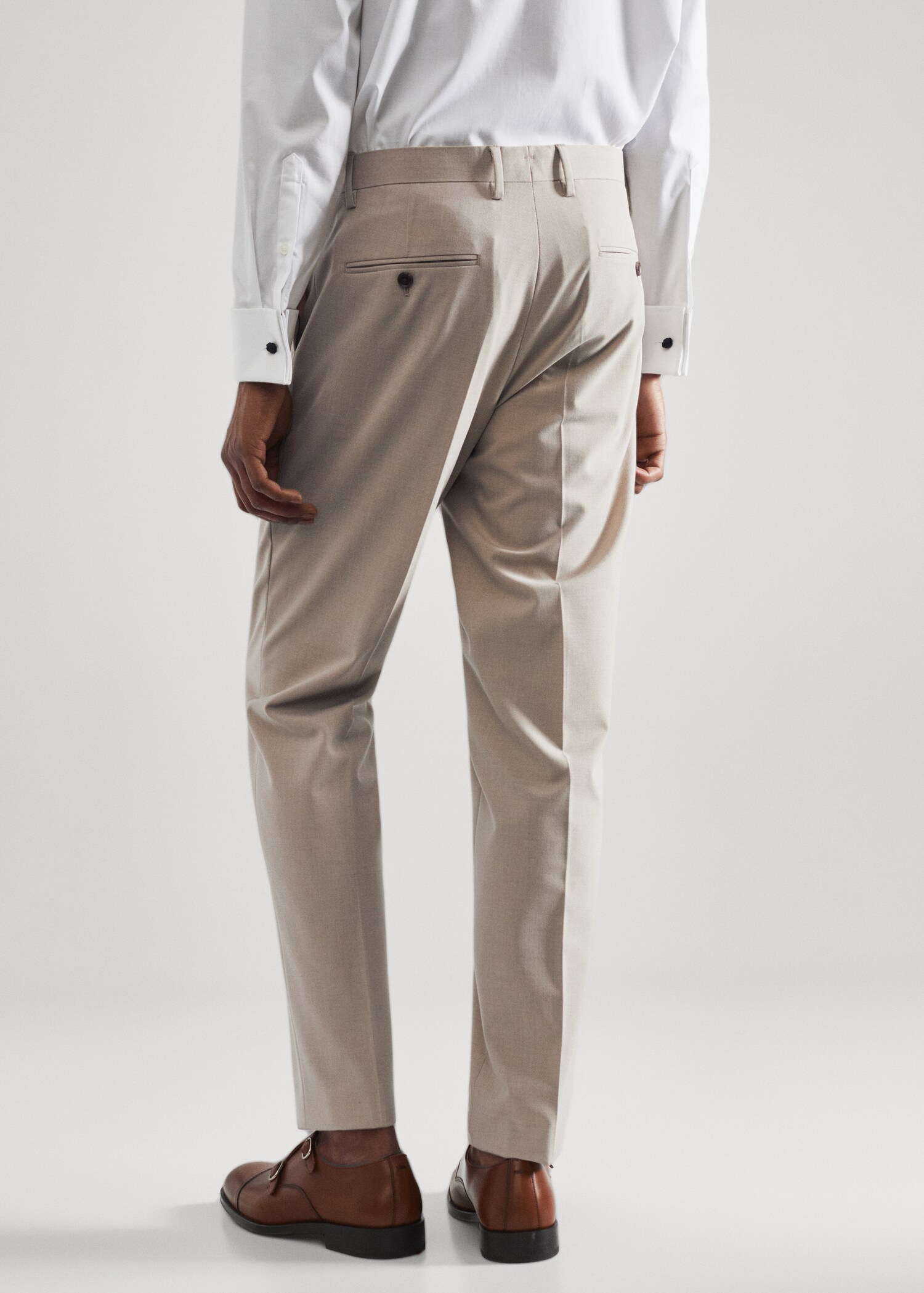 Pantaloni completo slim-fit tessuto comfort stretch - Retro dell'articolo