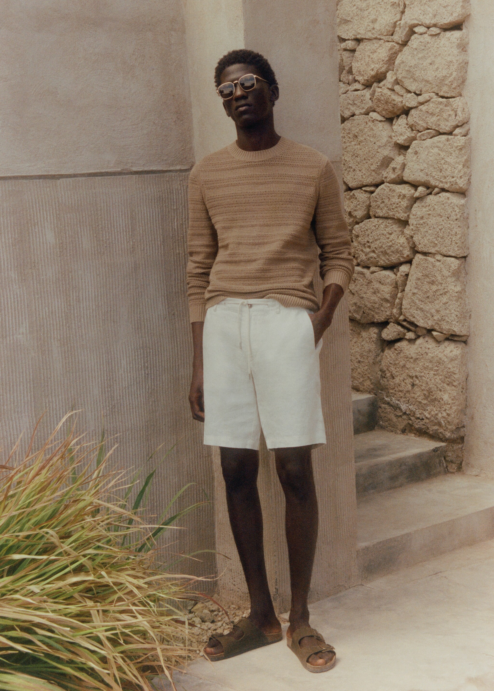 100% linen bermuda shorts with drawstring - Details of the article 5