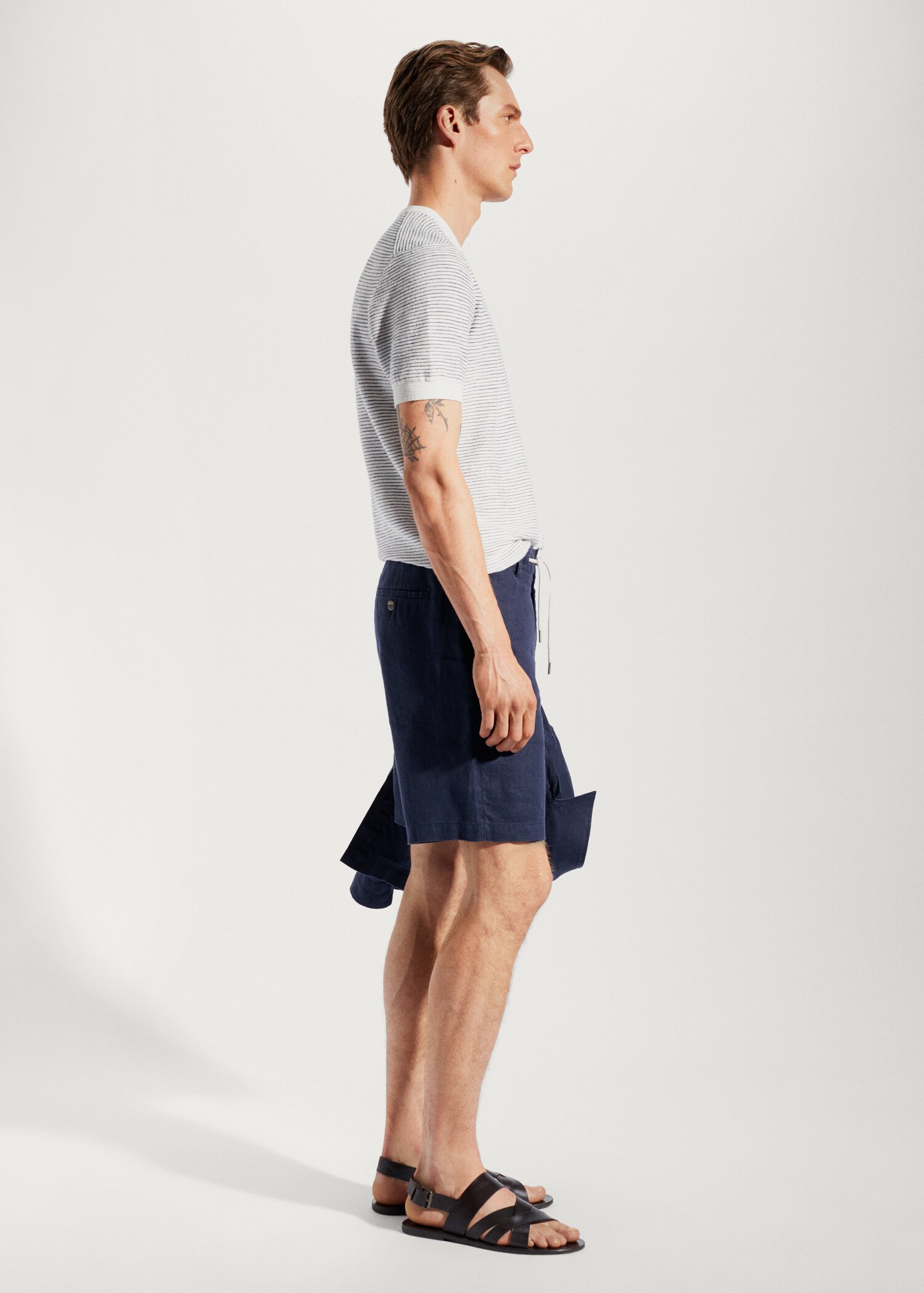 100% linen bermuda shorts with drawstring - Details of the article 2