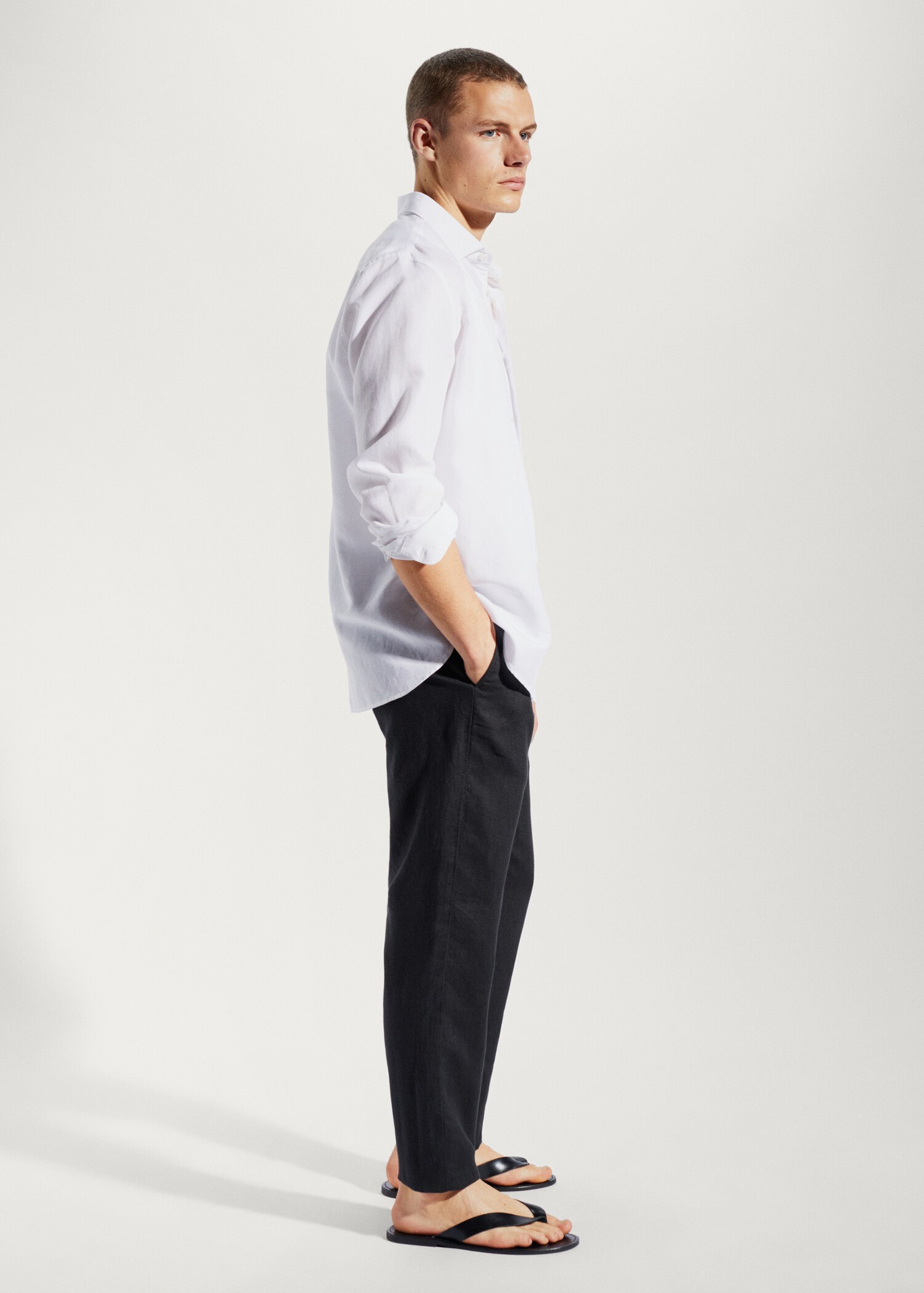 Pantalon 100 % lin slim fit - Détail de l'article 2