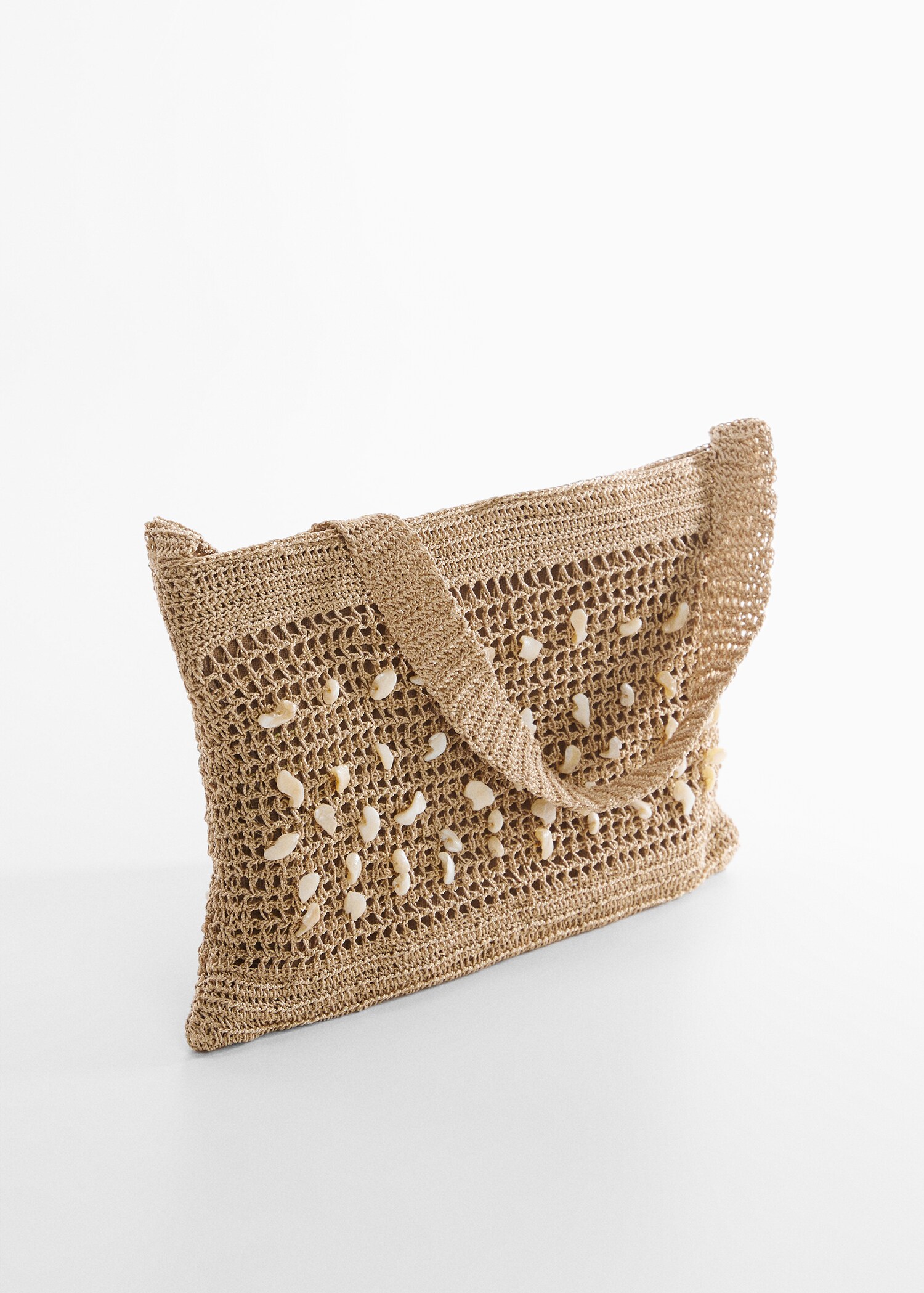 Bolso crochet detalle conchas - Plano medio
