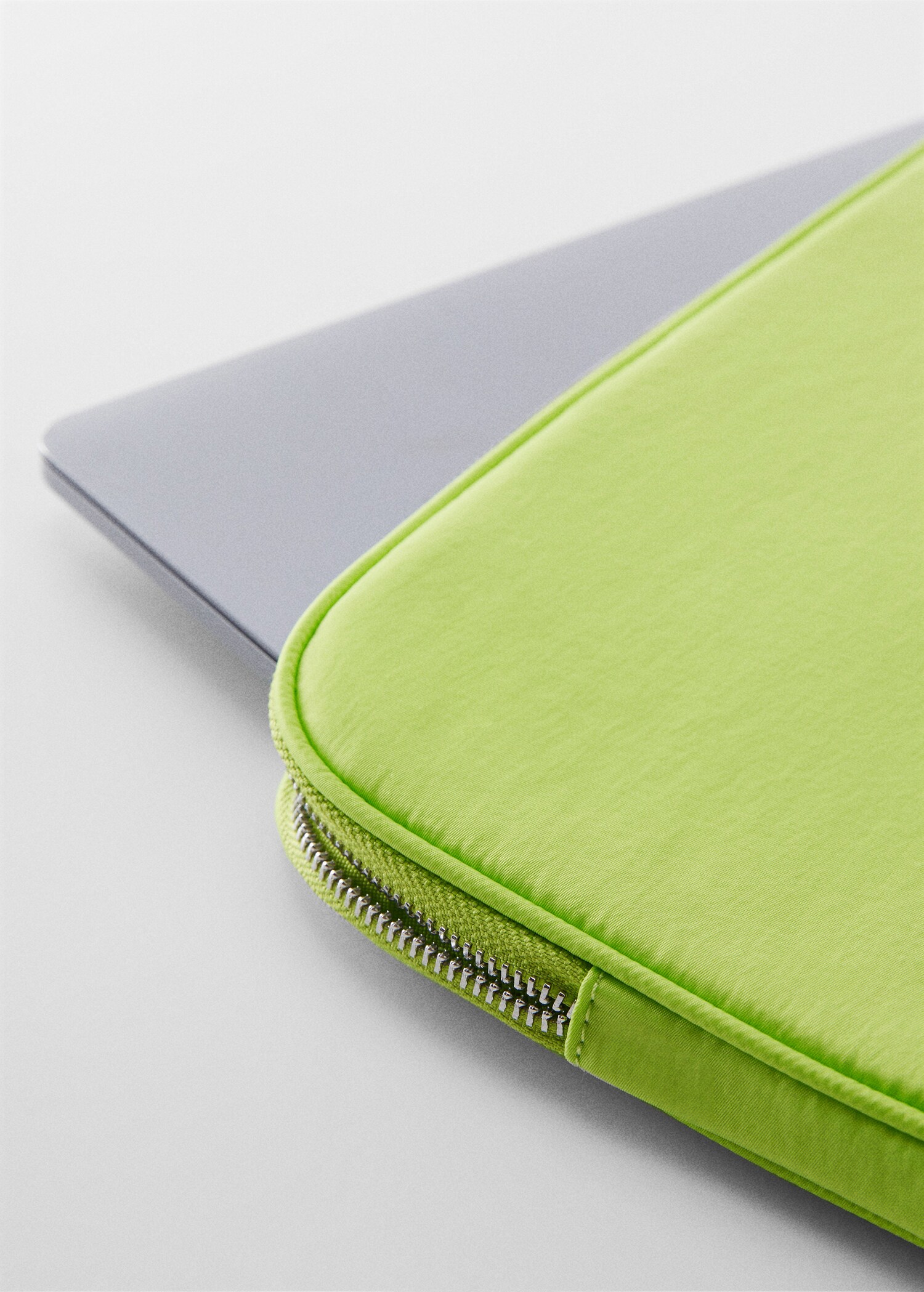 Double-compartment laptop case - Details of the article 1