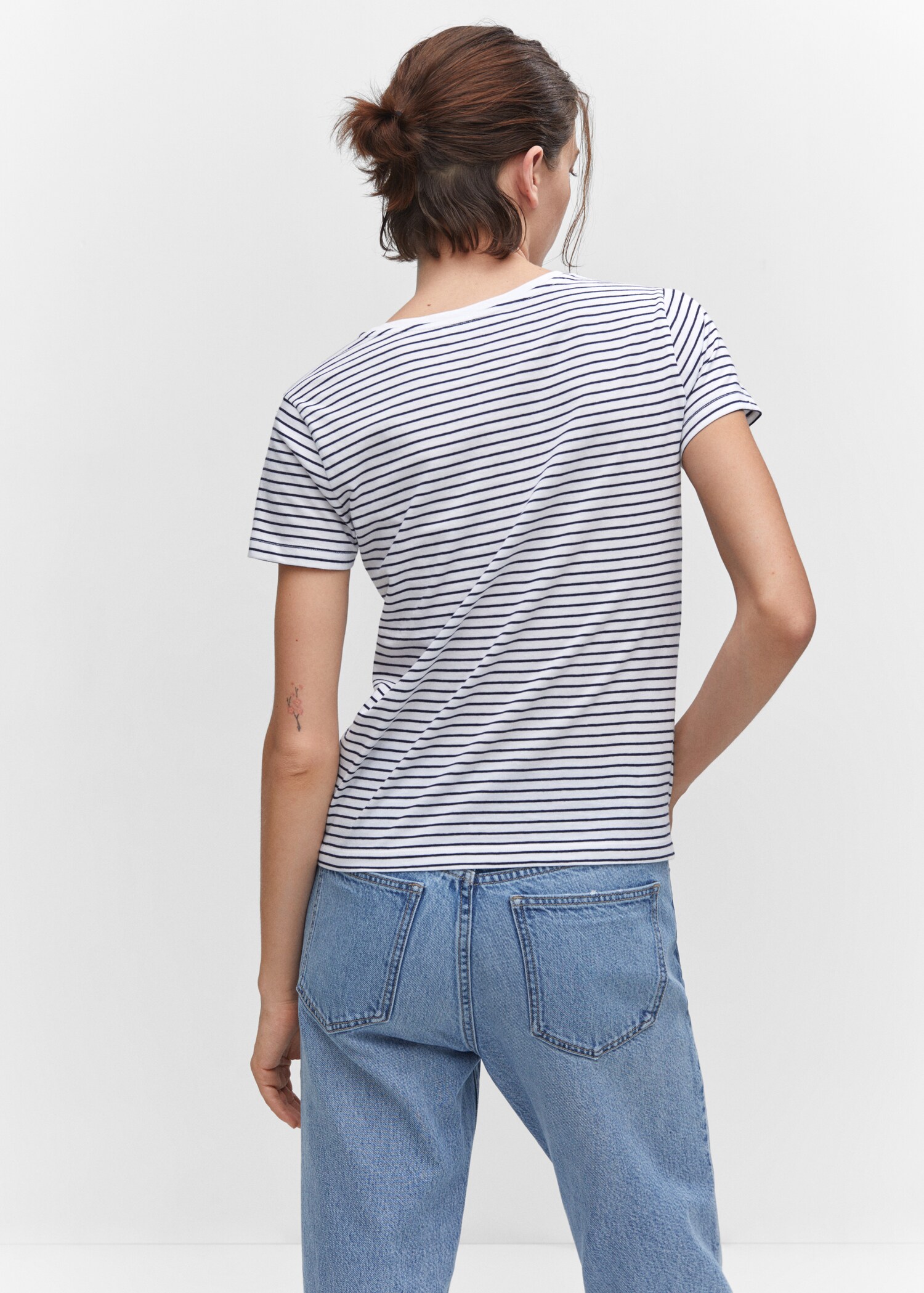 Striped logo T-shirt - Reverse of the article