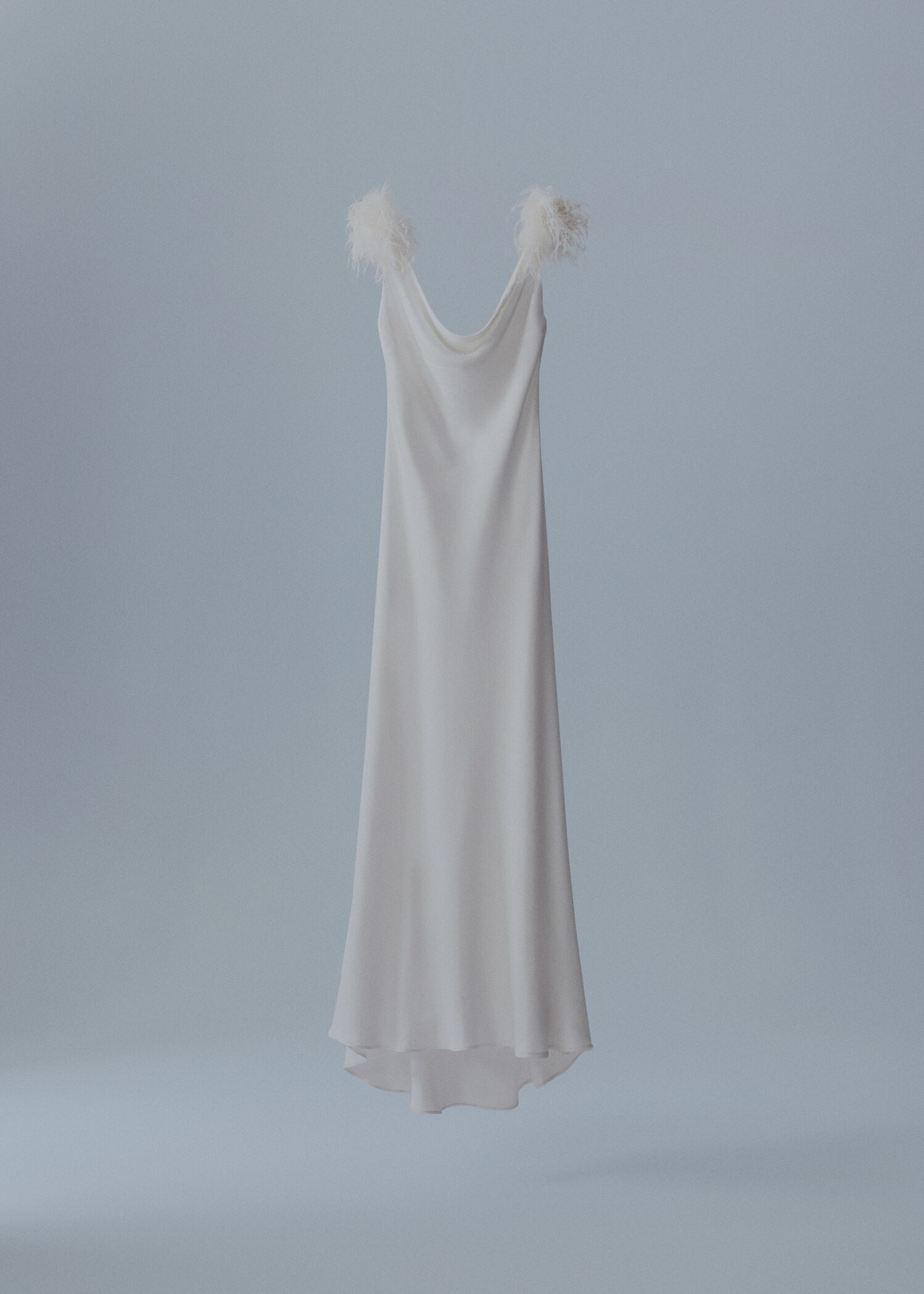 Vestido com estilo de lingerie e pormenor de penas - Artigo sem modelo