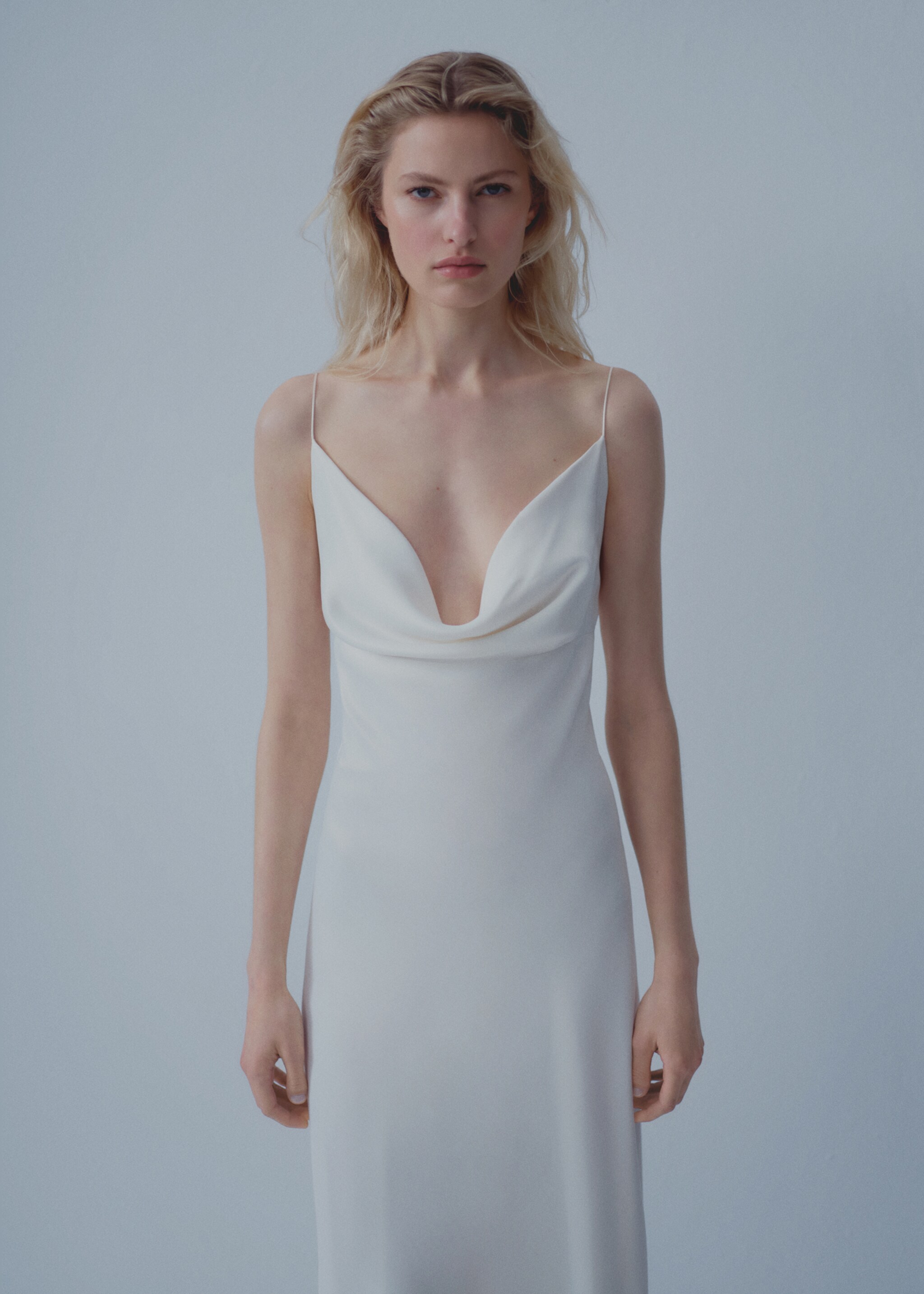 Slip dress with feather detail - Details of the article 4, White. Ref: 57001110-00.