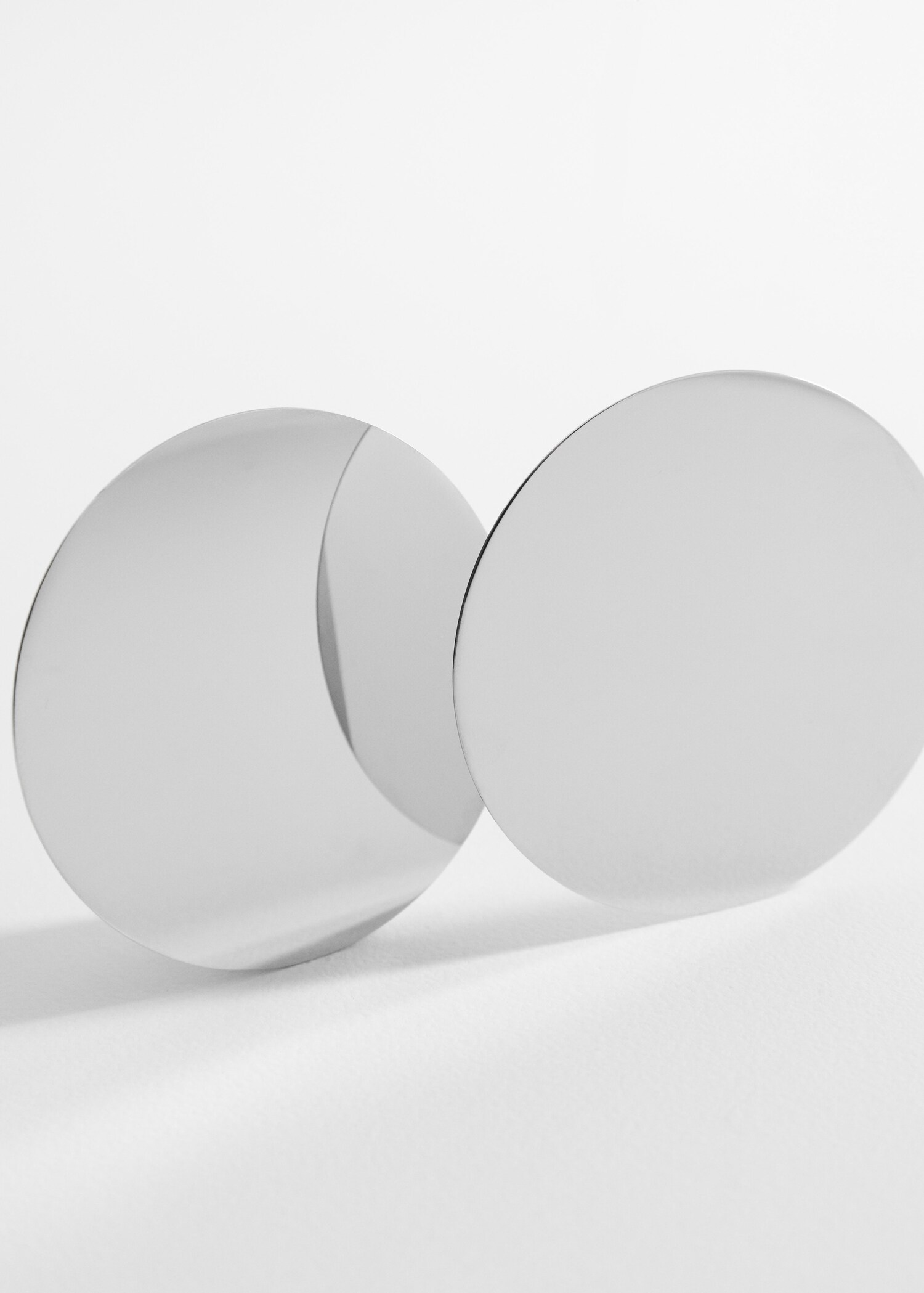 Circle design maxi earrings - Medium plane
