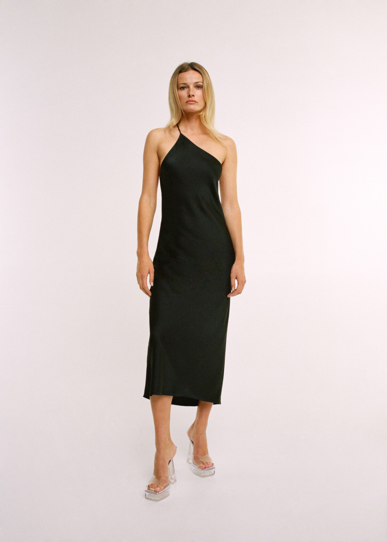 Robe satinée dos nu - Détail de l'article 9