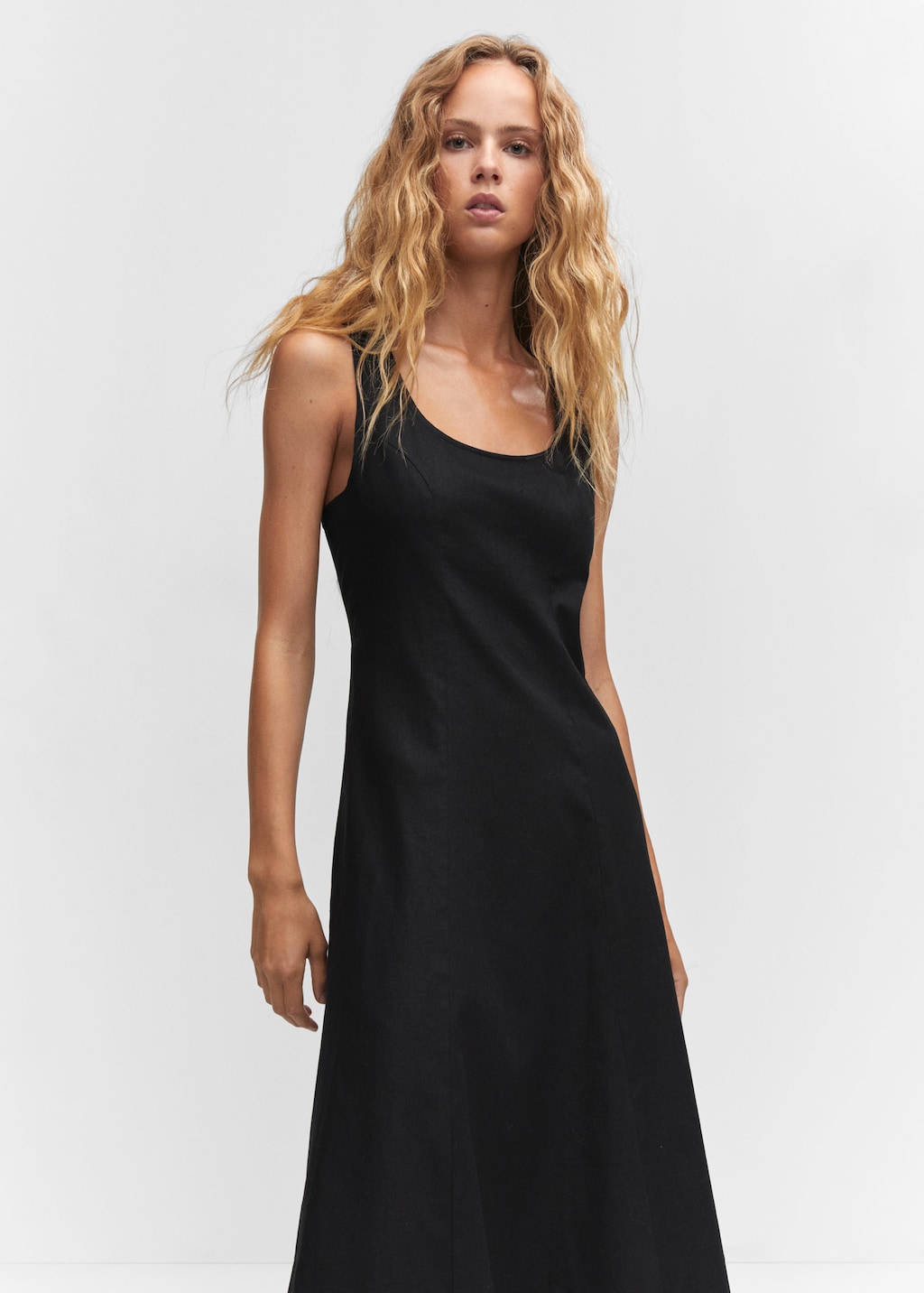 Robe lin ouverture dos