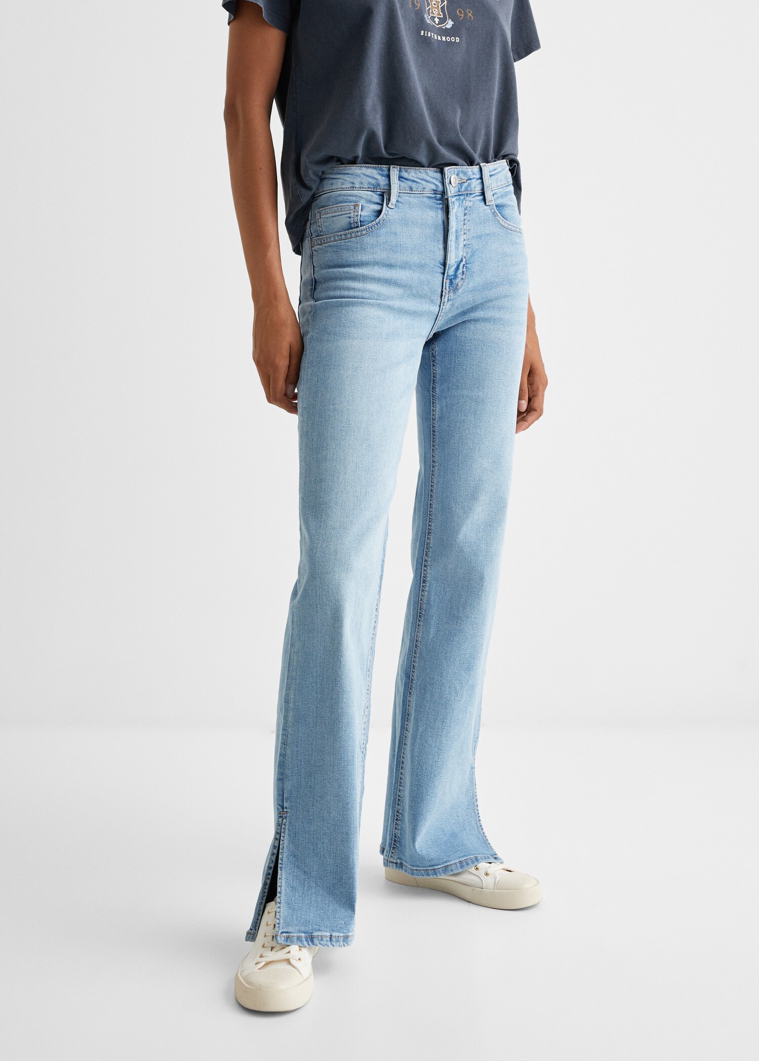 Flared jeans with opening - Details of the article 6