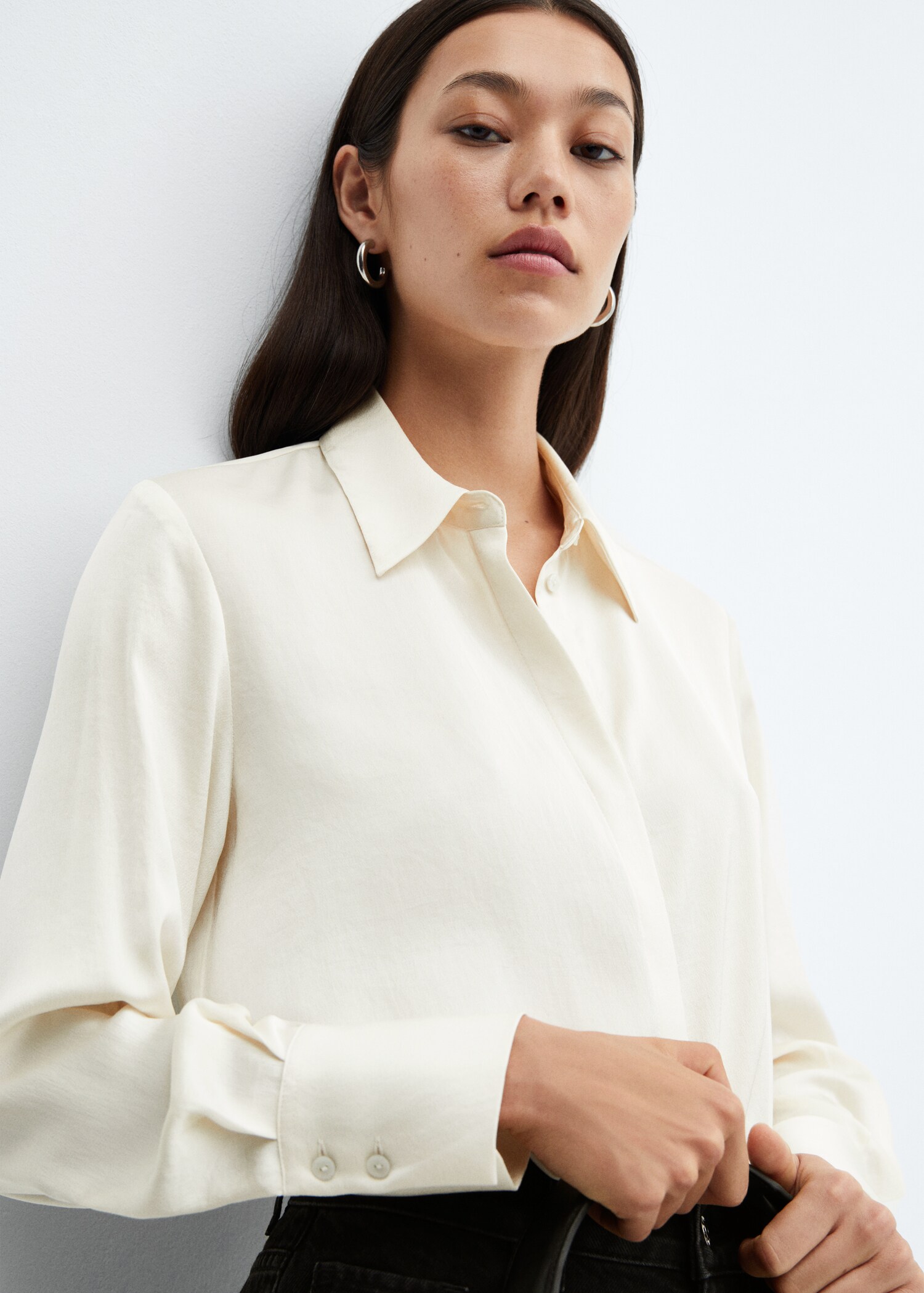 Chemise fluide satinée - Détail de l'article 1